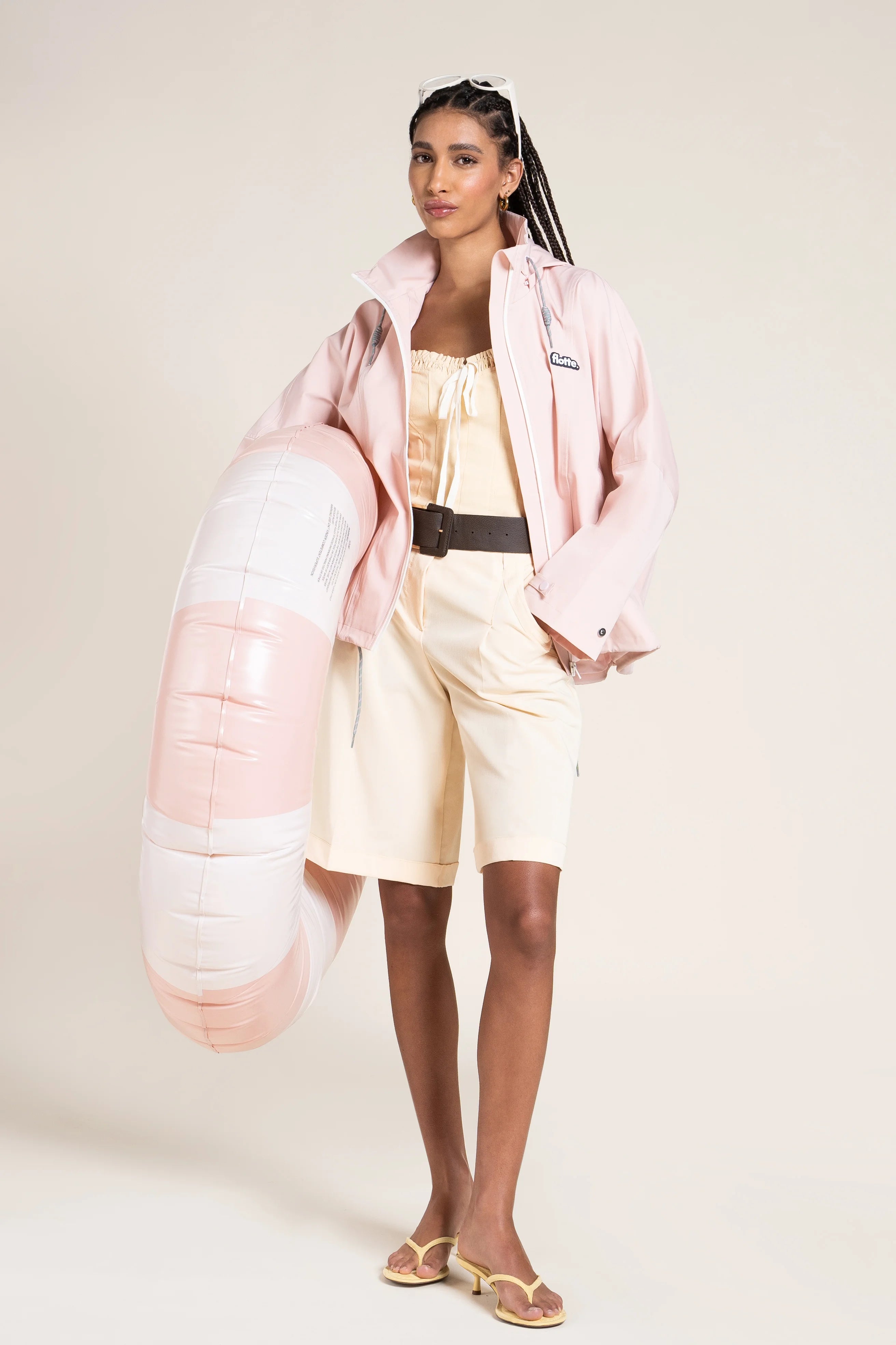 flotte-lourmel-cape-imperm-able-courte-oversize-capuche-2 image 6