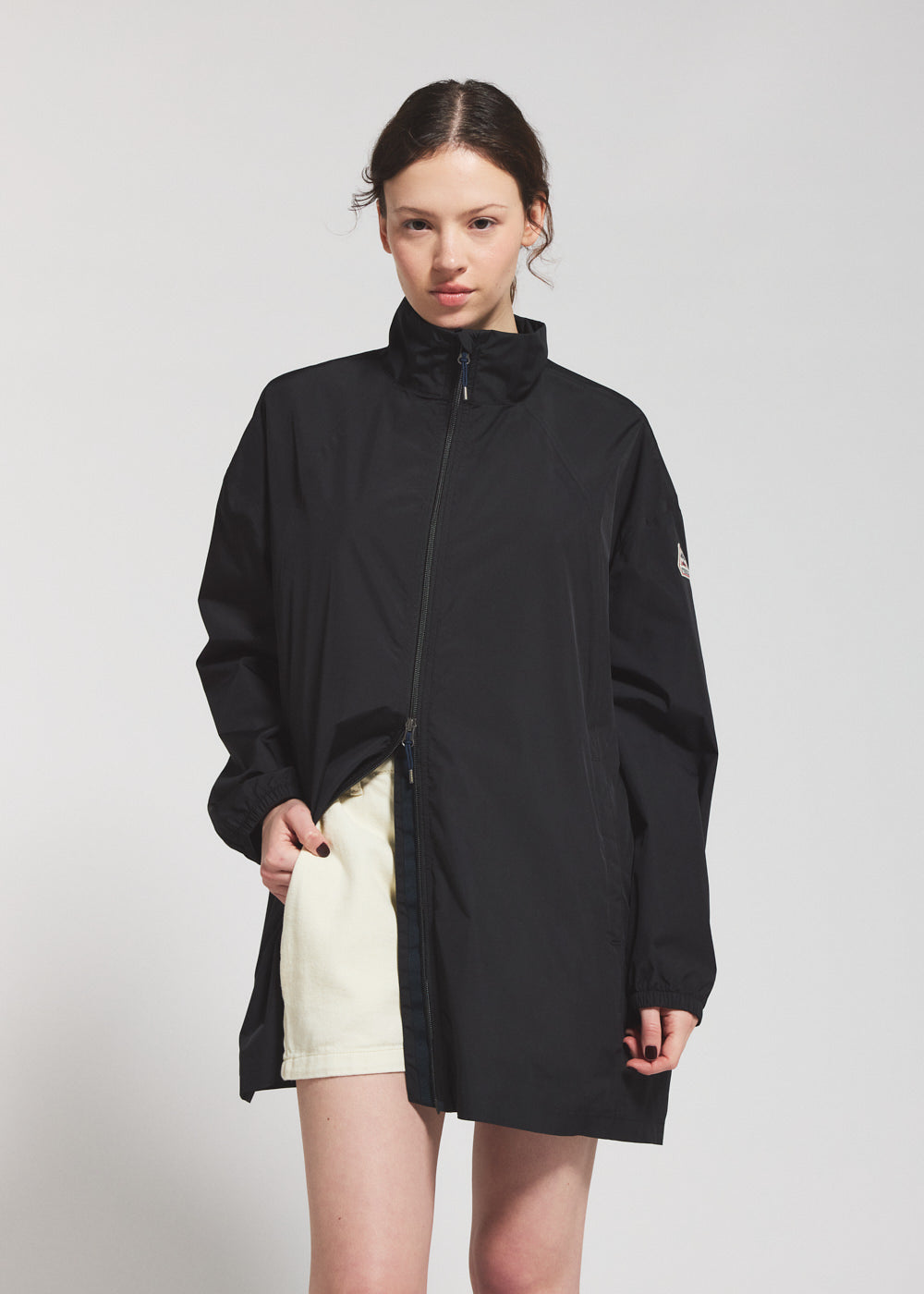 pyrenex-magnesia-veste-imperm-able-femme-longue-noire image 1