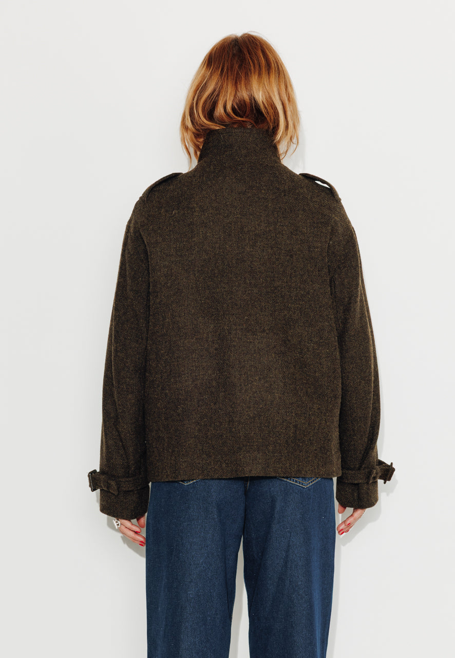 trench-coat-sophora-manteau-court-oversize-drap-laine-shetland-marron image 7