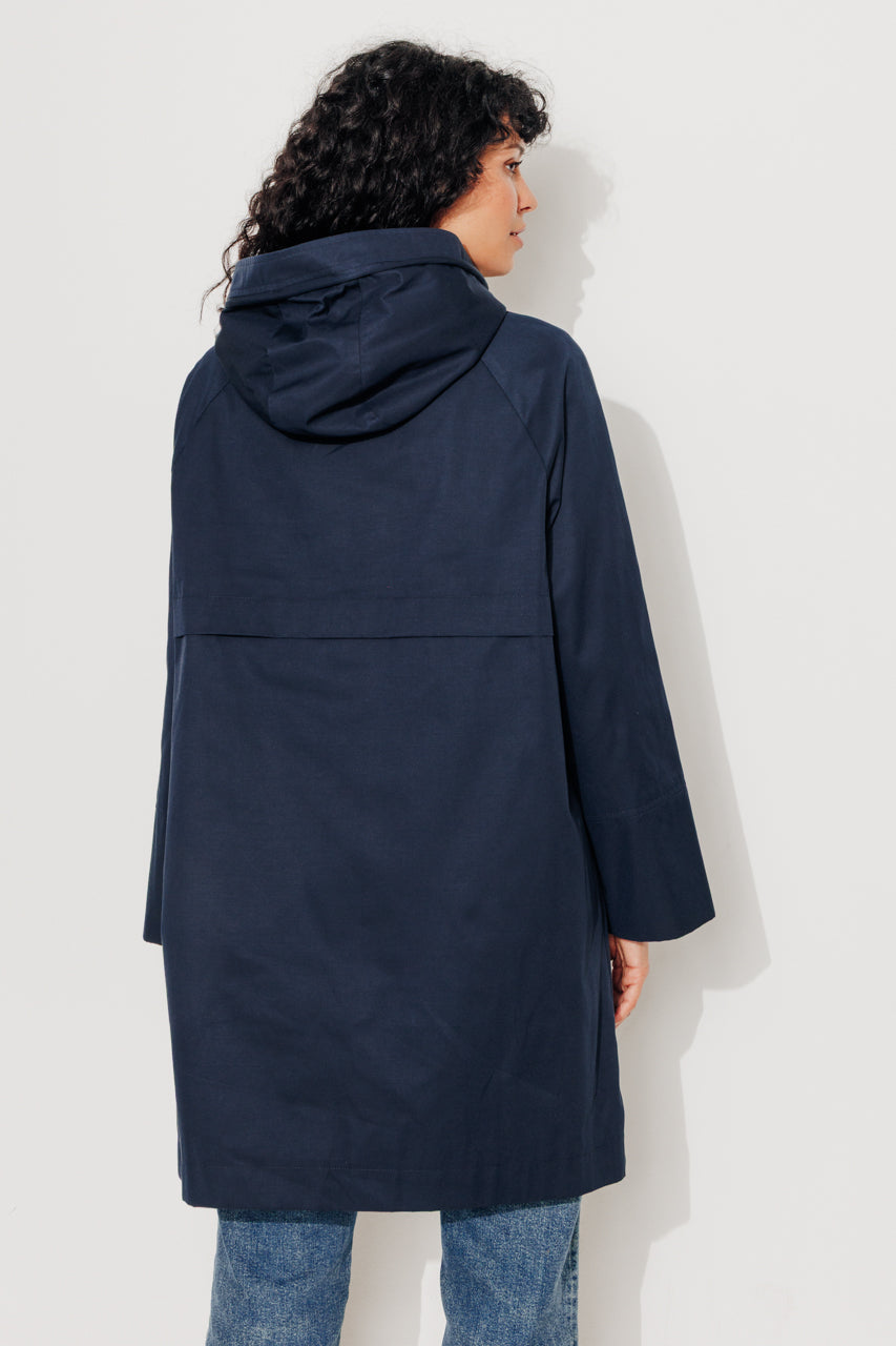 trench-coat-albizia-parka-oversize-d-perlante-aspect-coton-marine image 5
