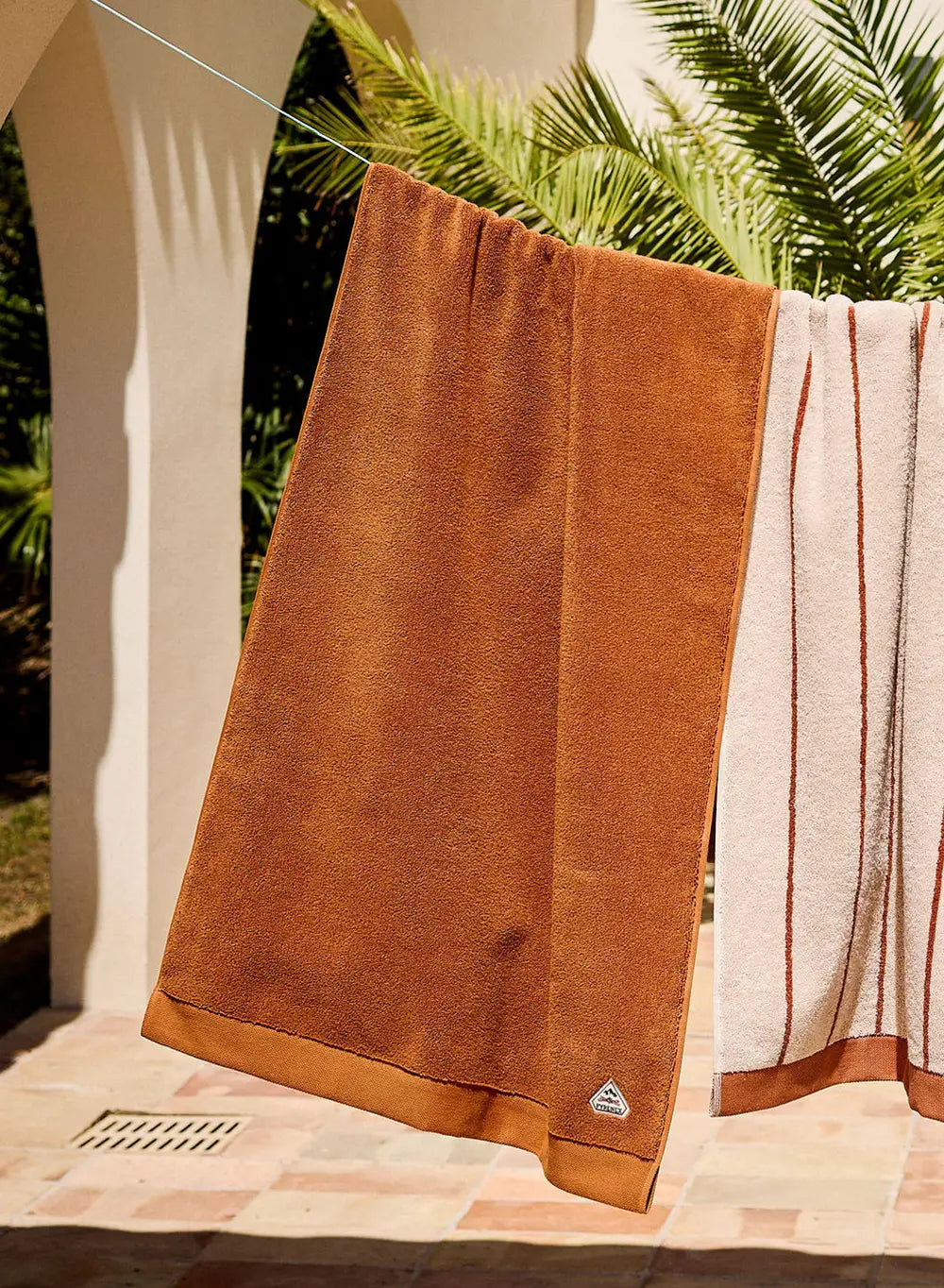 hana-maxi-drap-de-bain-terracotta-600-g-m2 image 1