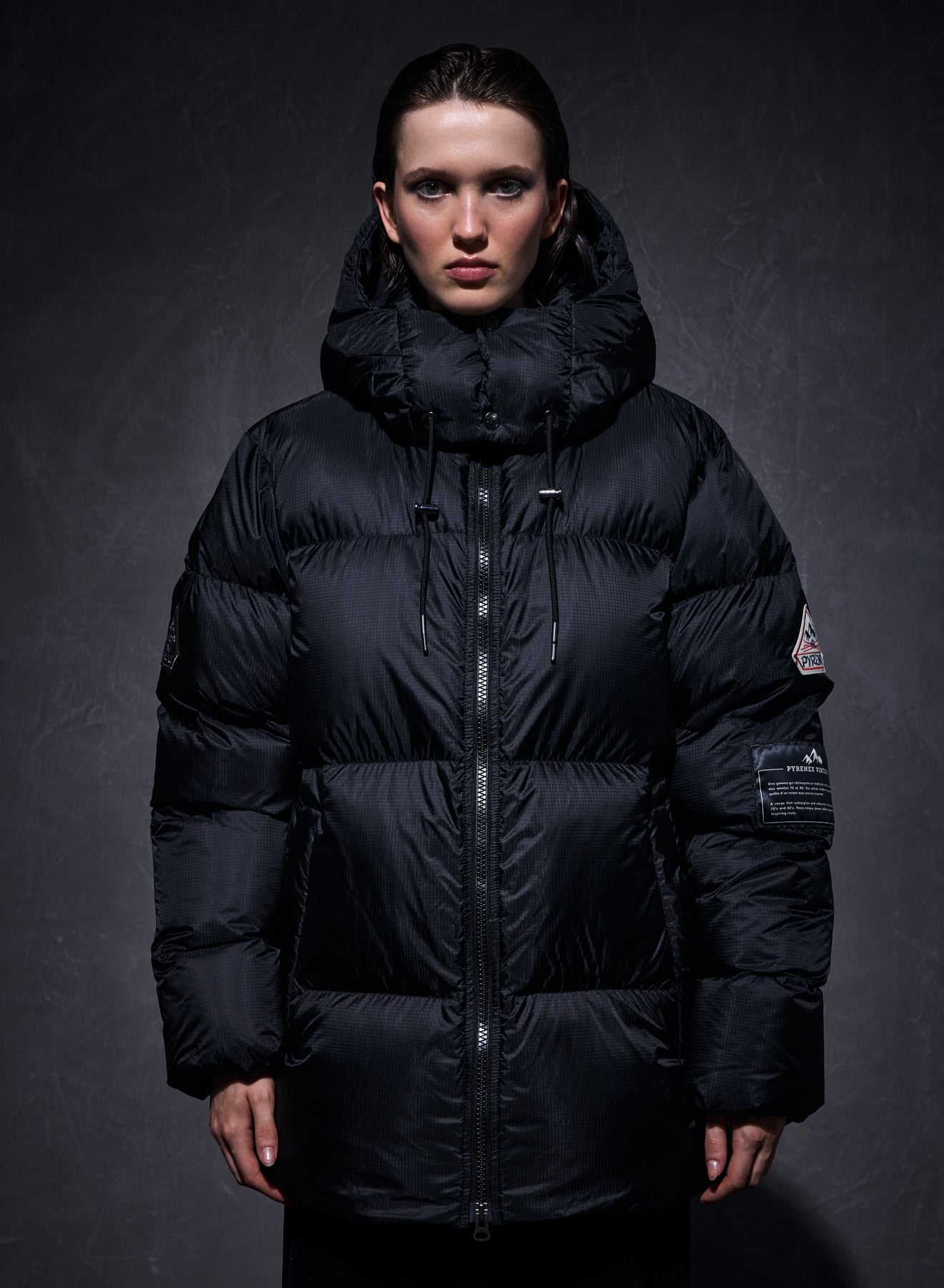 pyrenex-x-wildside-shift-hooded-ripstop-doudoune-unisexe-noire image 2