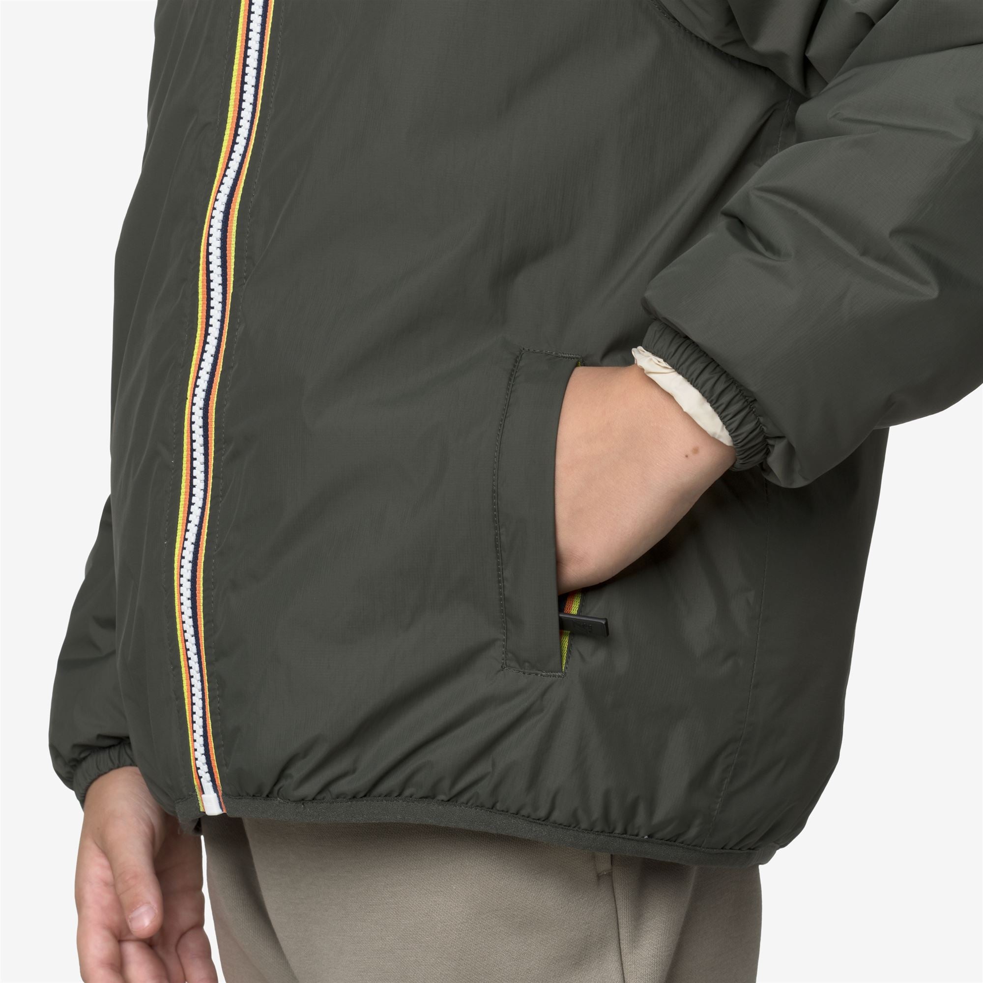 k-way-le-vrai-4-0-claude-orsetto-petit-veste-mi-longue-enfant-unisexe-green-blac image 4