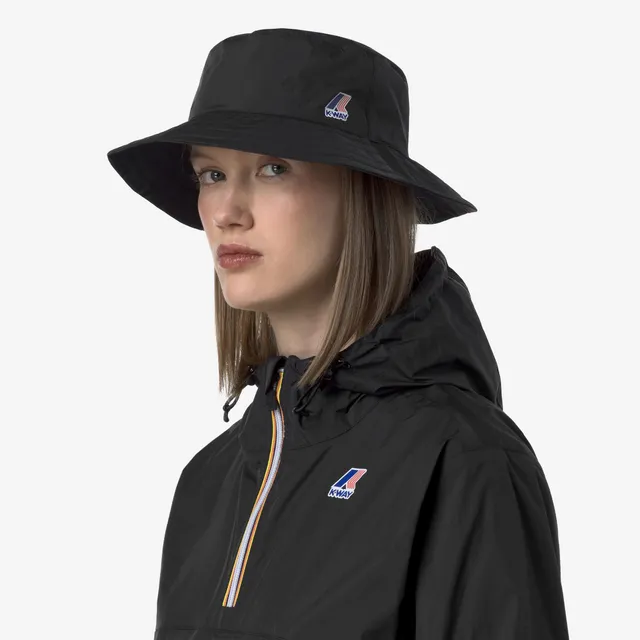 k-way-le-vrai-4-0-maylis-bob-imperm-able-unisexe-black-pure image 1