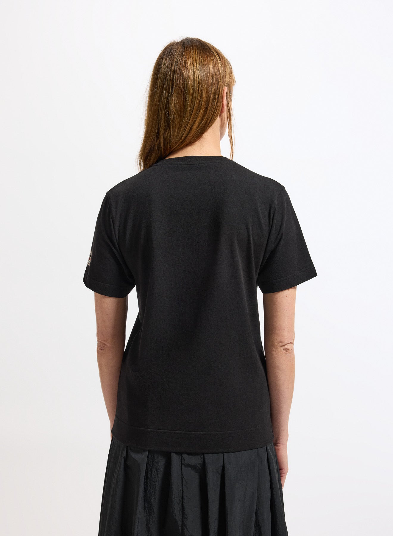pyrenex-crocus-t-shirt-femme-coton-biologique-col-v-noir image 4