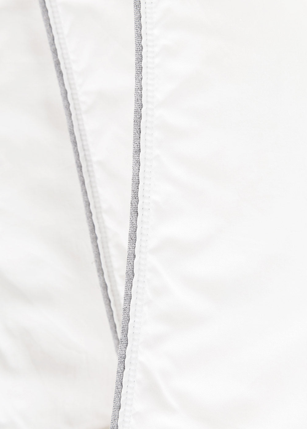 couette-temp-r-e-pyrenex-aoste-duvet-d-oie-blanche-france image 3