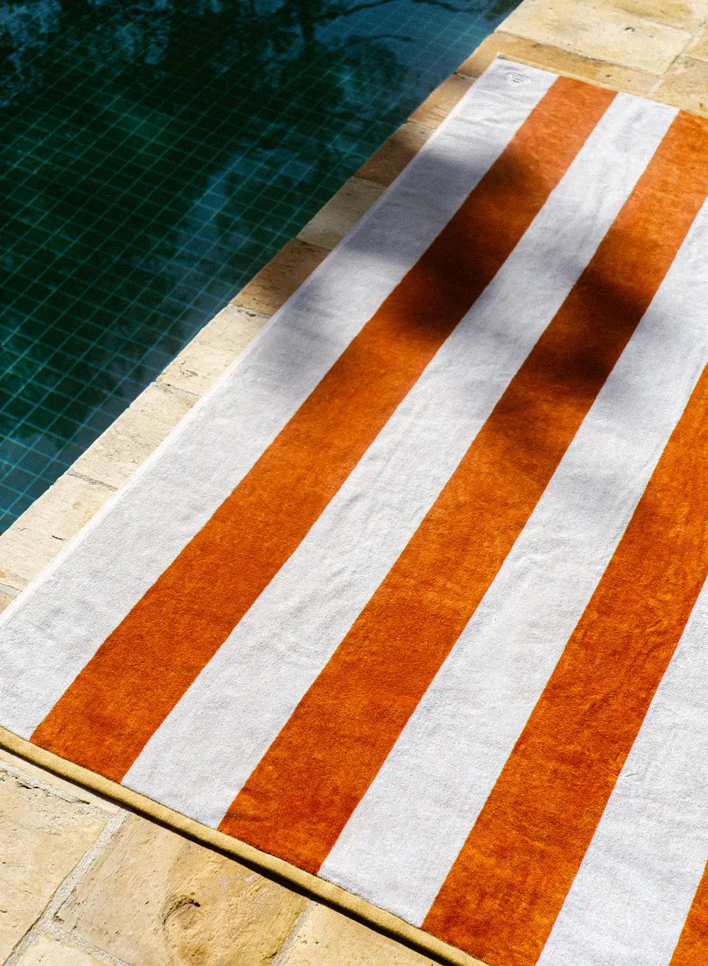 pyrenex-sora-serviette-de-plage-90x180-cm-coton-rayures-terracotta image 5