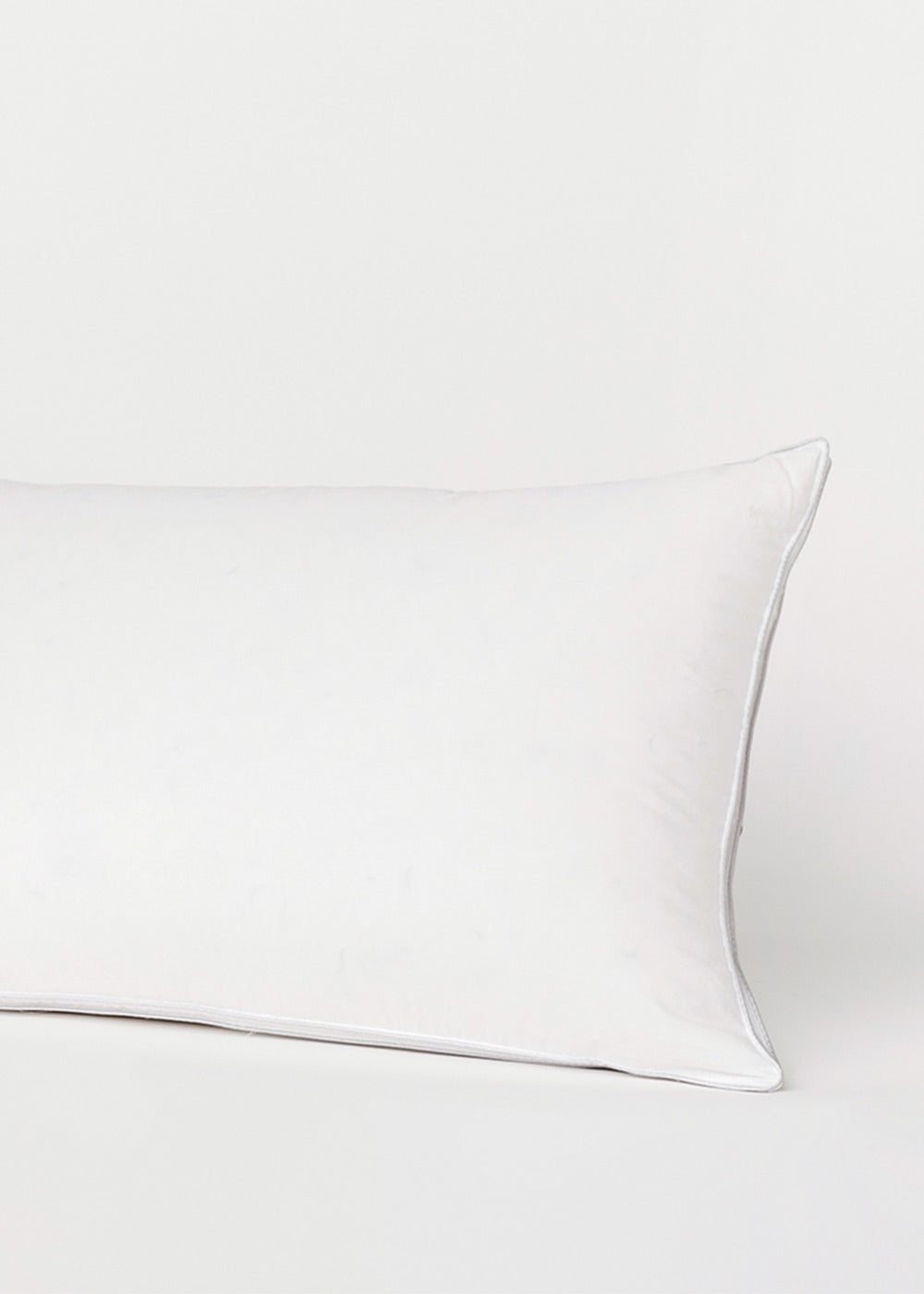 pyrenex-morzine-oreiller-plat-duvet-naturel image 1