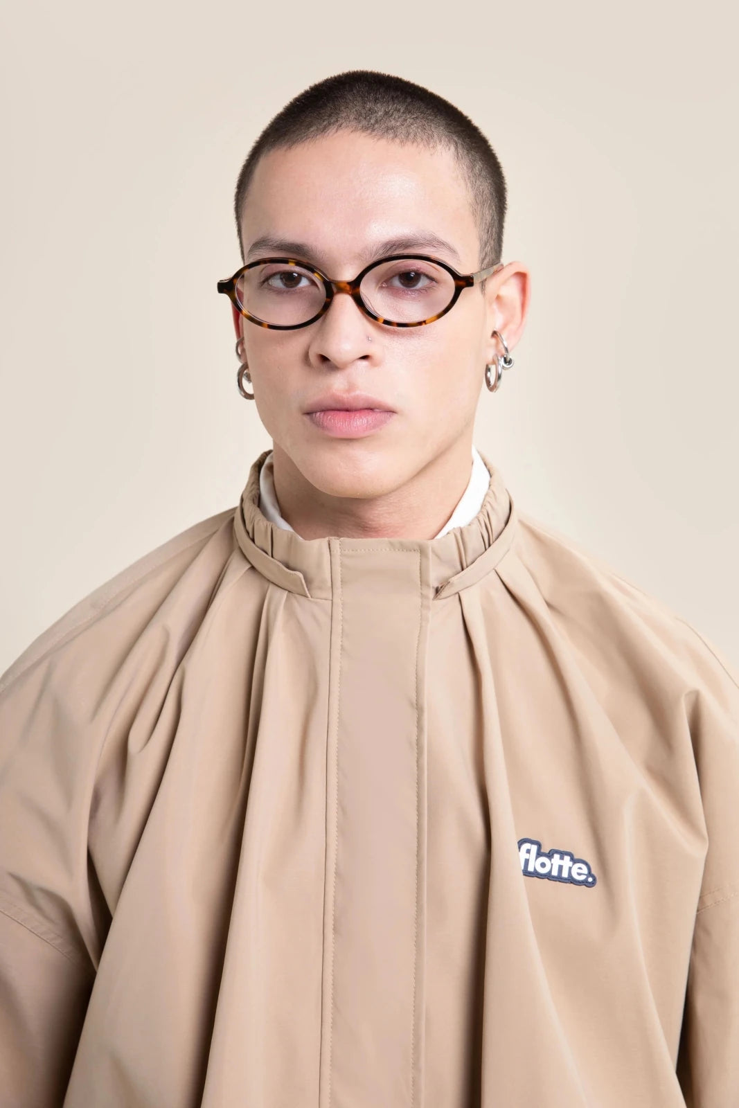 flotte-garance-veste-imperm-able-courte-beige-capuche-amovible image 2