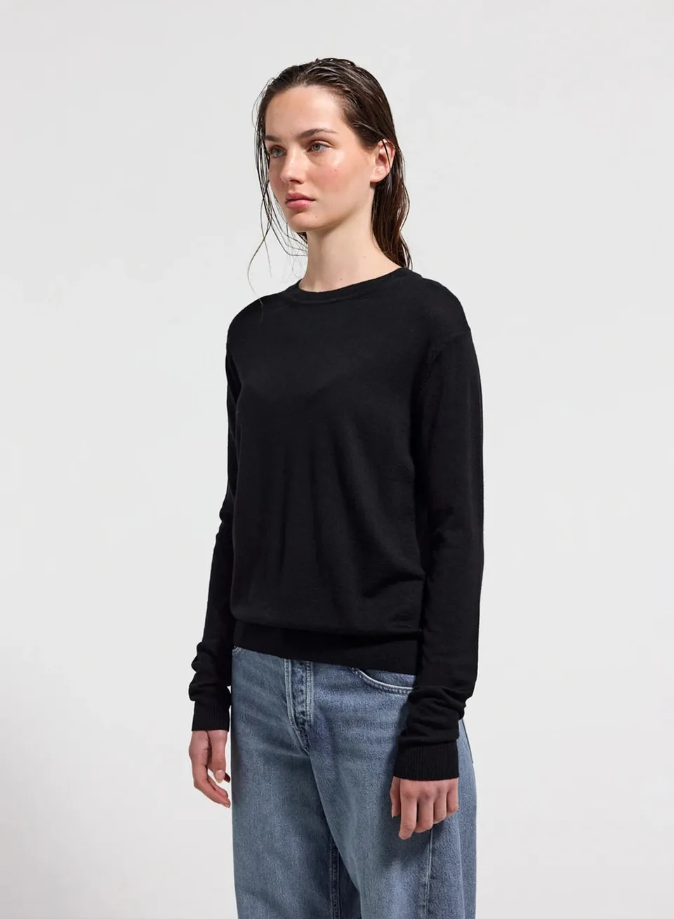 pull-fin-col-rond-femme-pyrenex-mysig-noir-en-laine-m-rinos image 1