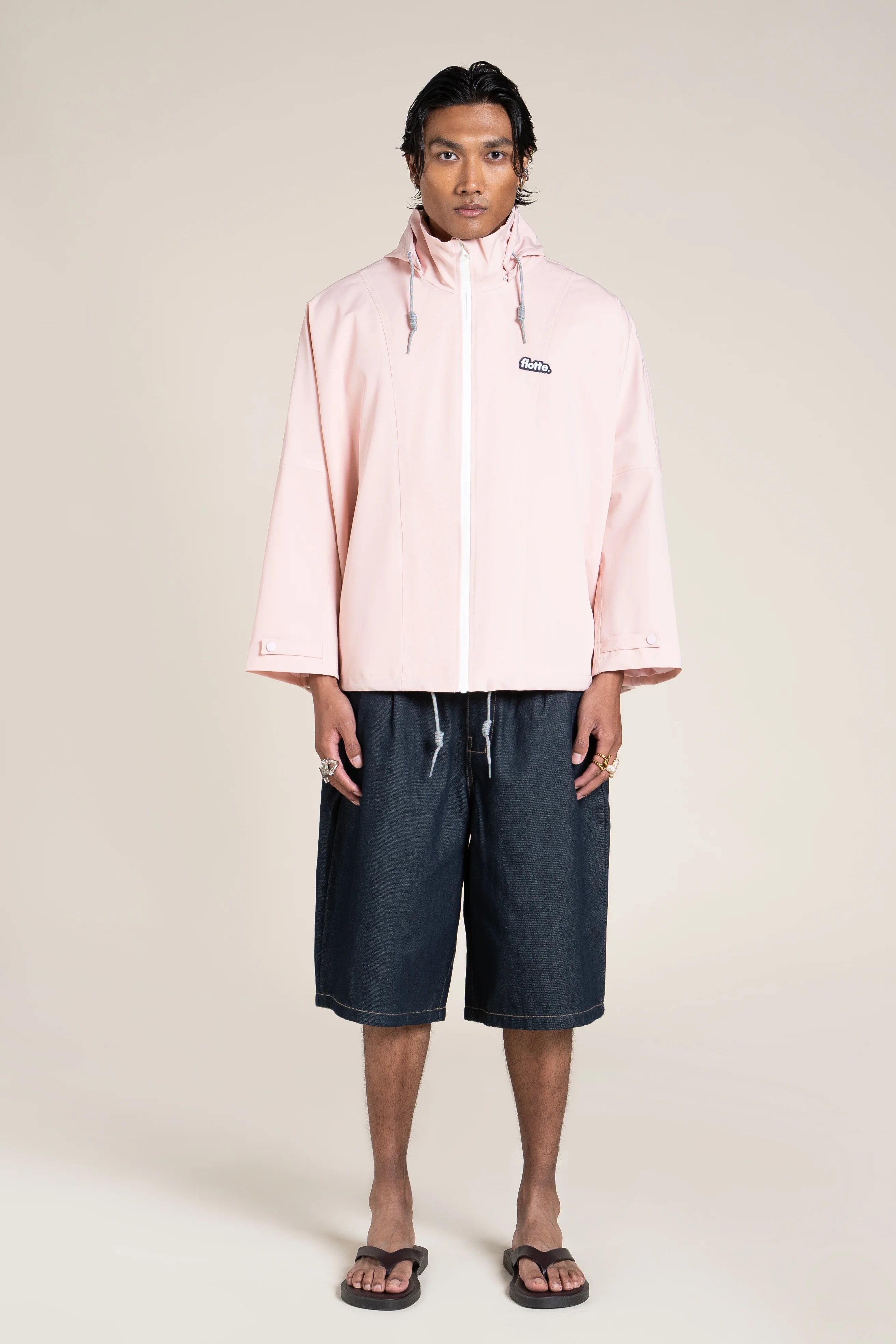 flotte-lourmel-cape-imperm-able-courte-oversize-capuche-4 image 6