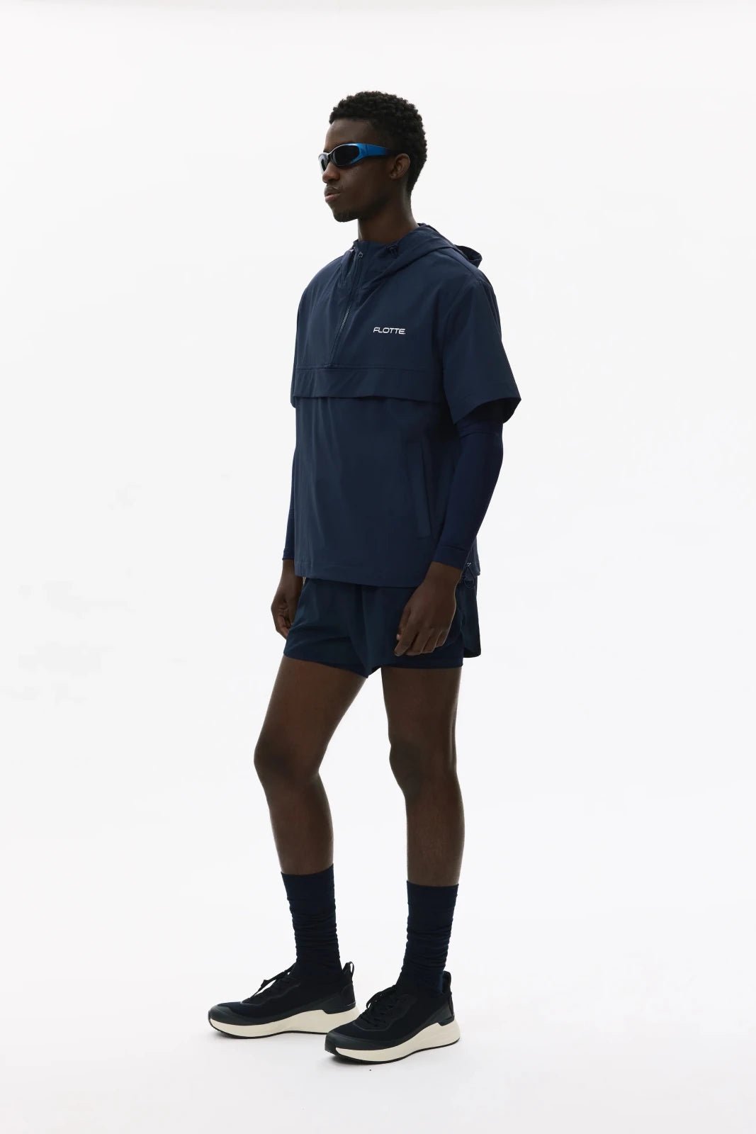 flotte-orl-ans-hoodie-anti-uv-homme-bleu-ciel-manches-courtes image 2