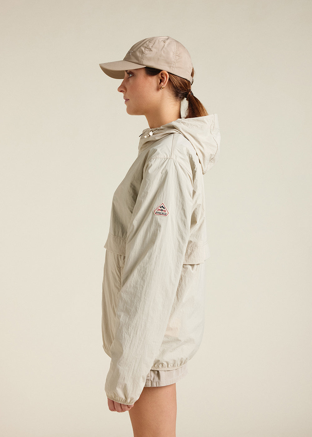 pyrenex-ridge-coupe-vent-unisexe-capuche-oyster-gray image 8