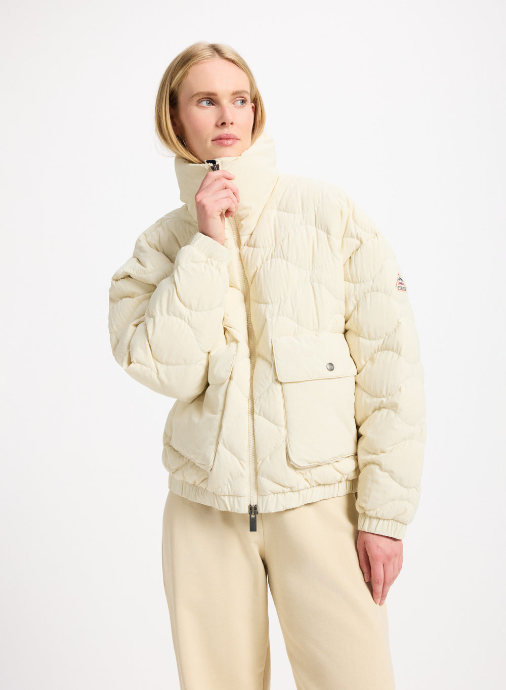 pyrenex-enola-doudoune-courte-bomber-cr-me image 1