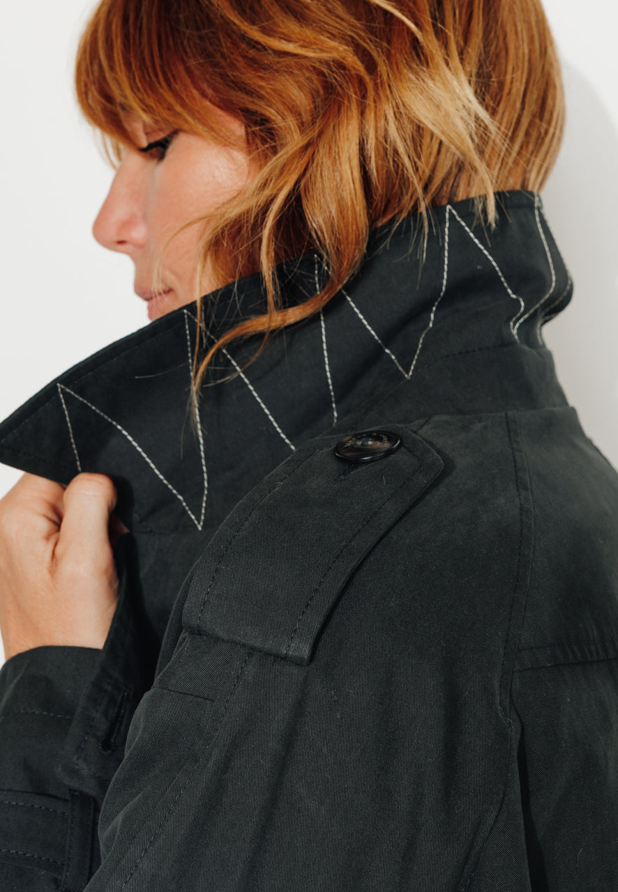trench-coat-amandier-trench-long-ceintur-noir image 5