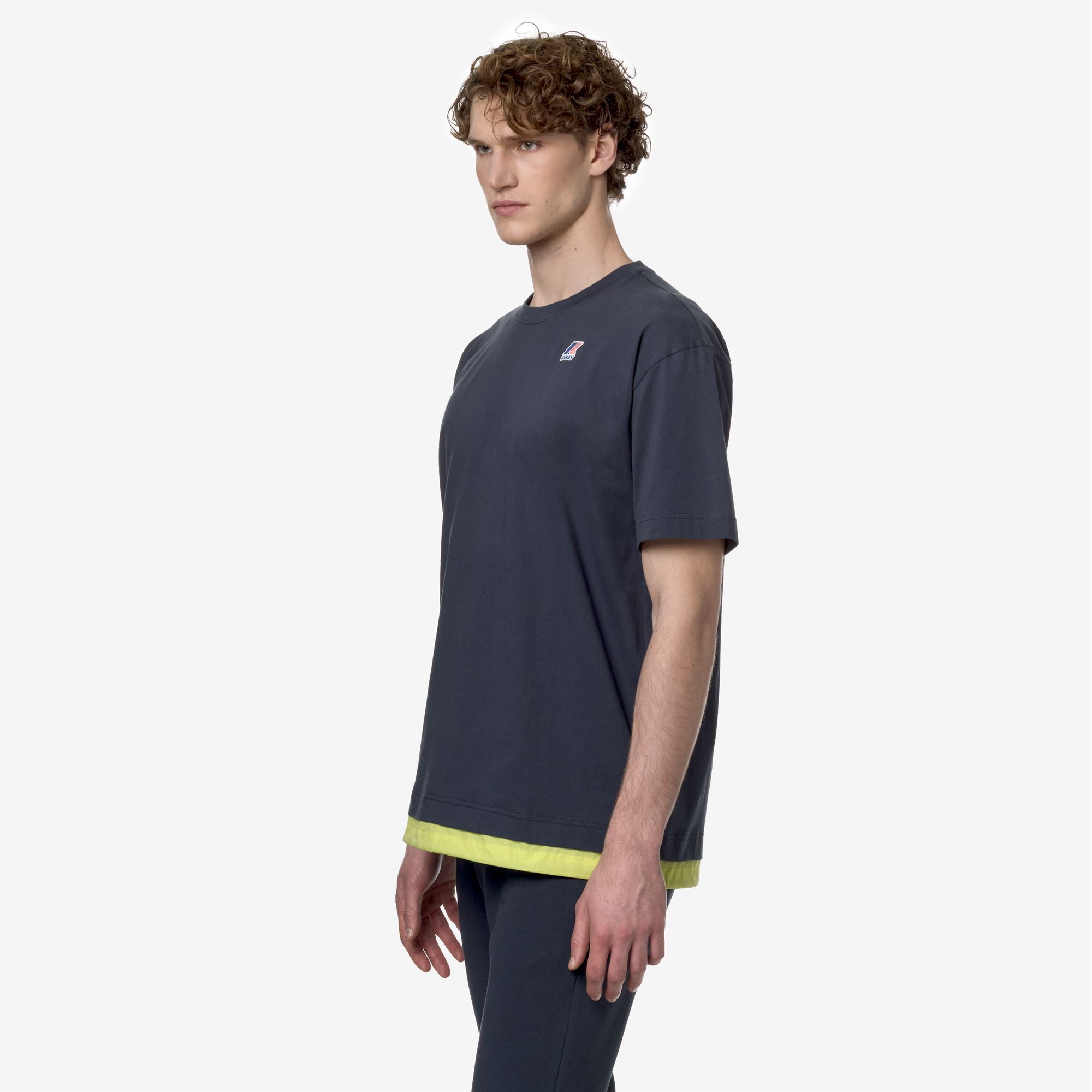 k-way-le-vrai-serille-nylon-pc-t-shirt-unisexe-blue-depth-green-celery image 2
