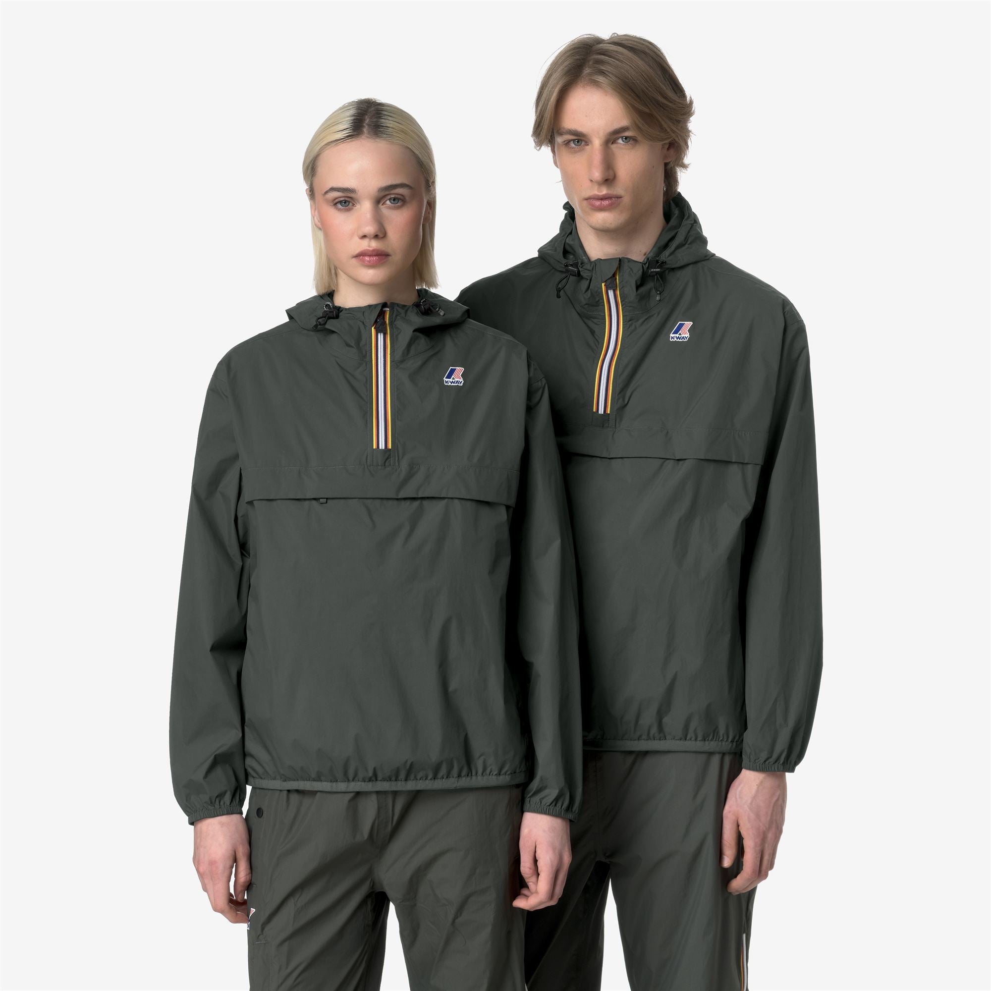 k-way-le-vrai-4-0-leon-east-veste-courte-unisexe-green-blackish image 1