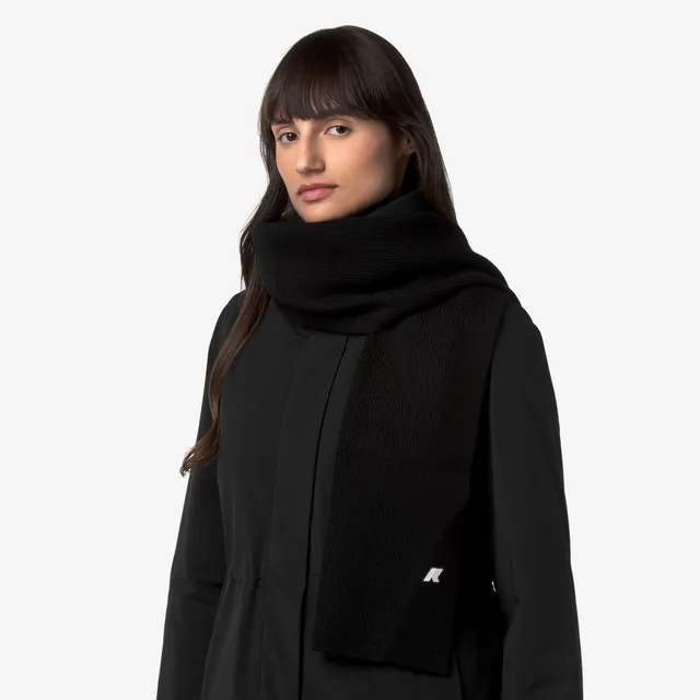 k-way-etienne-cardigan-stitch-wool-charpe-unisexe-black-pure image 1