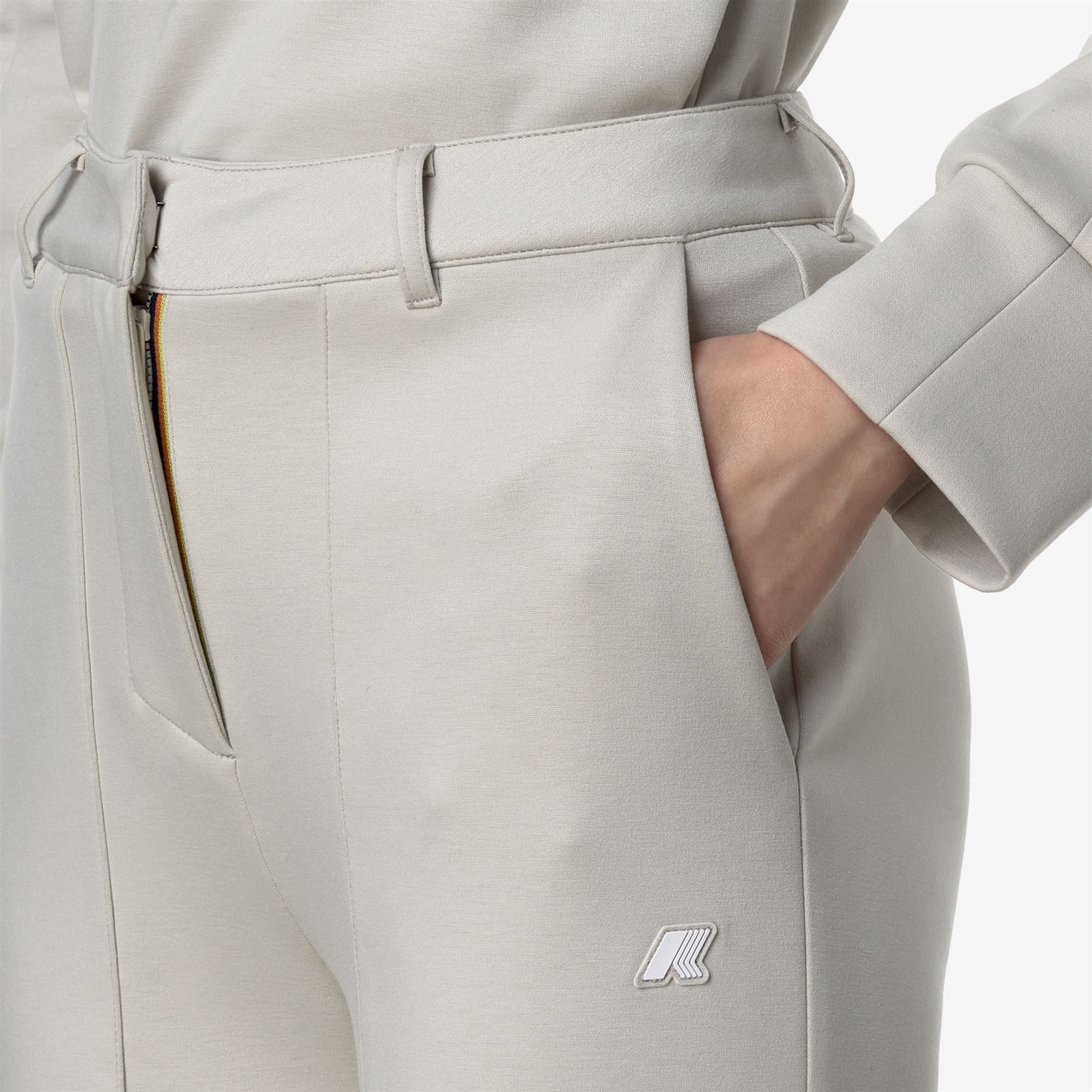 k-way-janinne-light-spacer-pantalon-sport-femme-beige-lt image 4