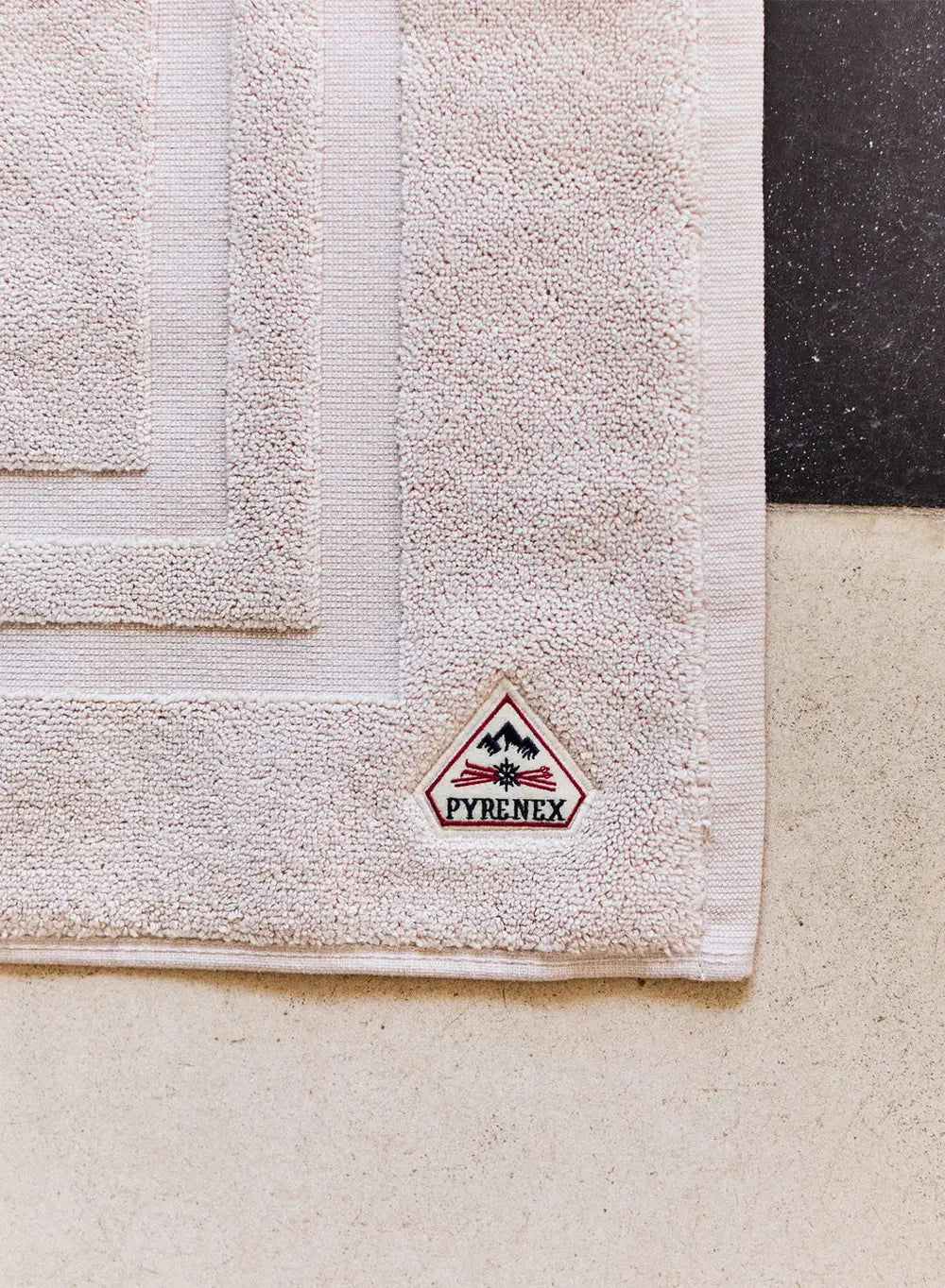 pyrenex-hana-tapis-de-bain-cru-100-coton-1000-g-m2 image 2