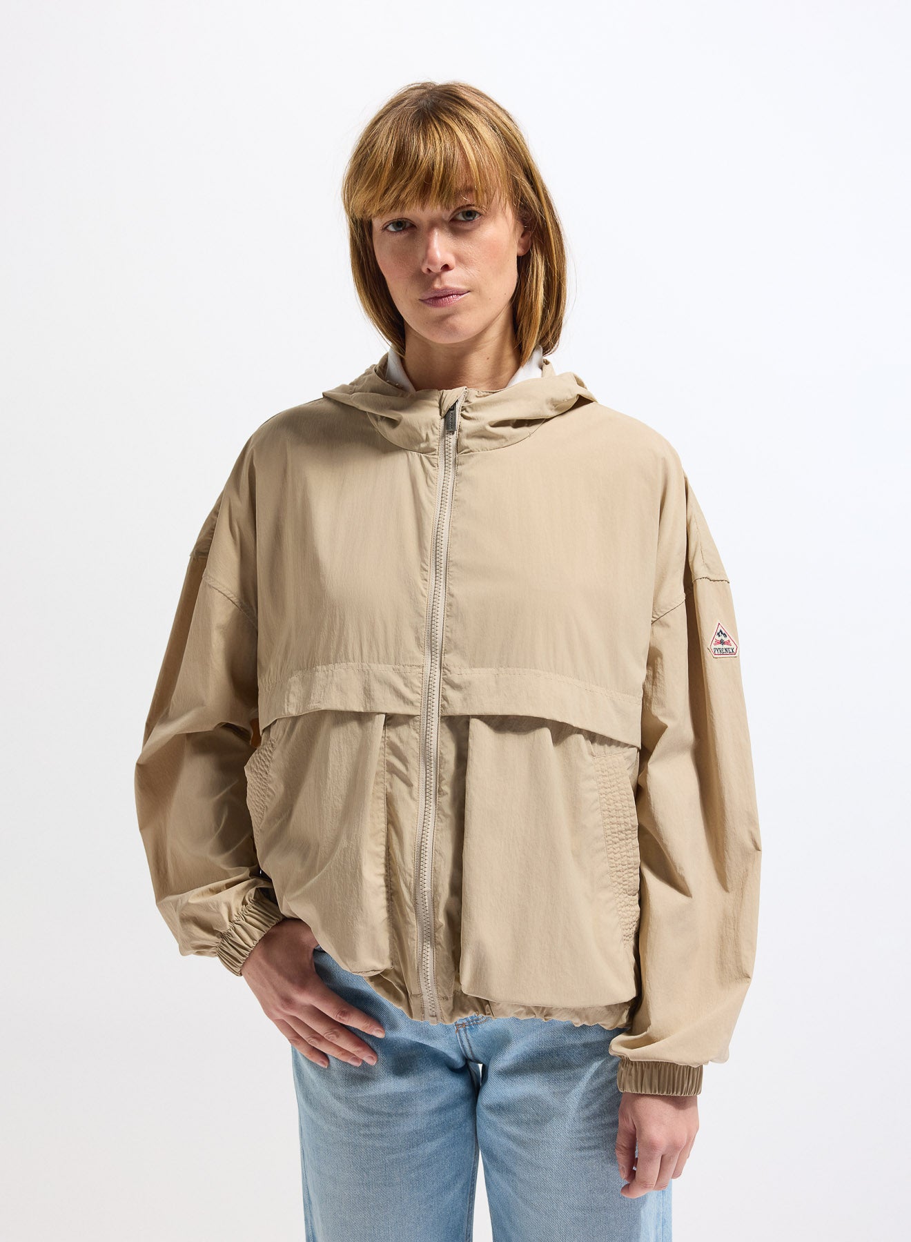 pyrenex-yoko-coupe-vent-court-femme-taupe-en-tissu-recycl image 3