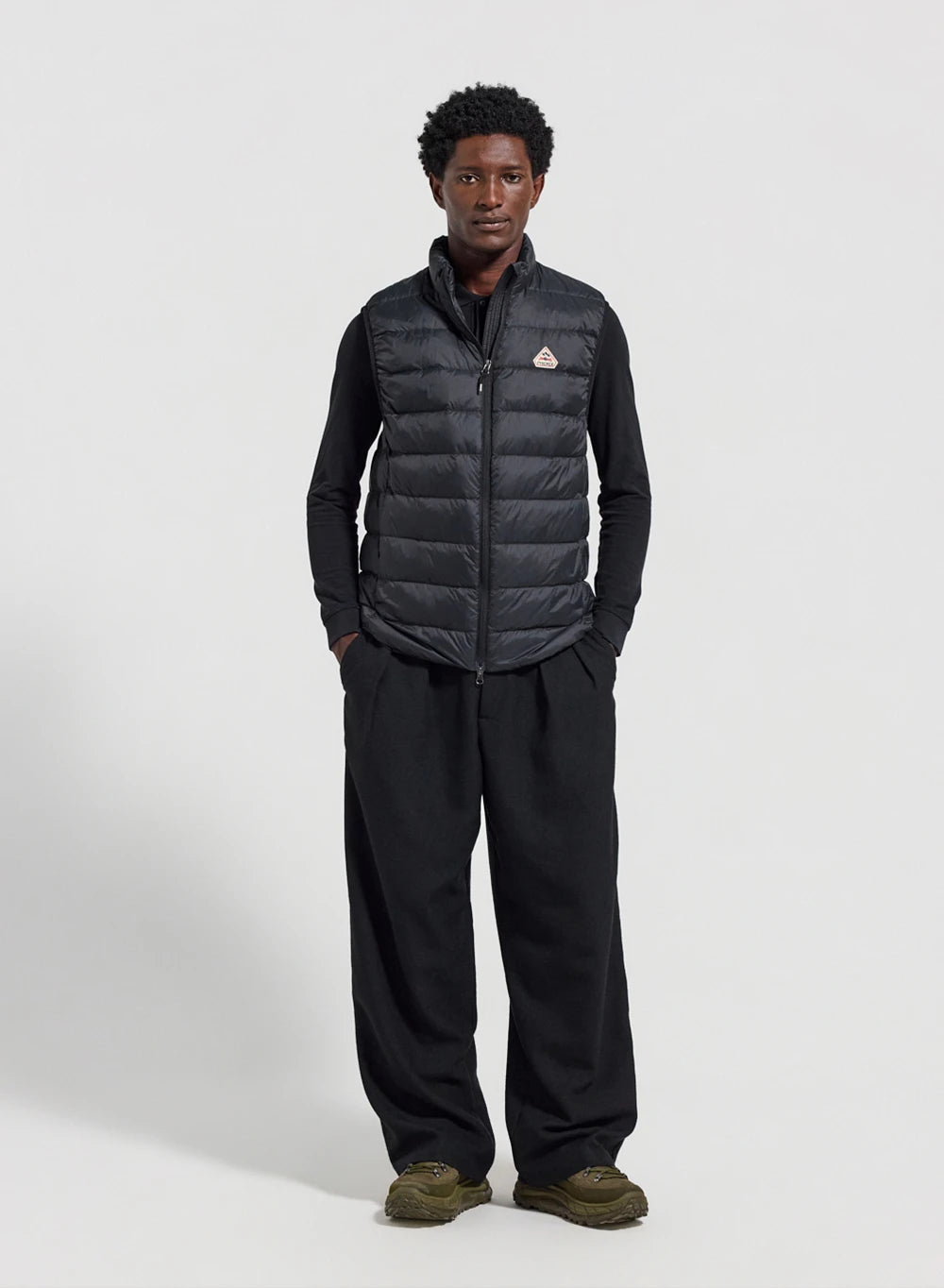 pyrenex-guzet-doudoune-sans-manches-ultra-l-g-re-noire image 2