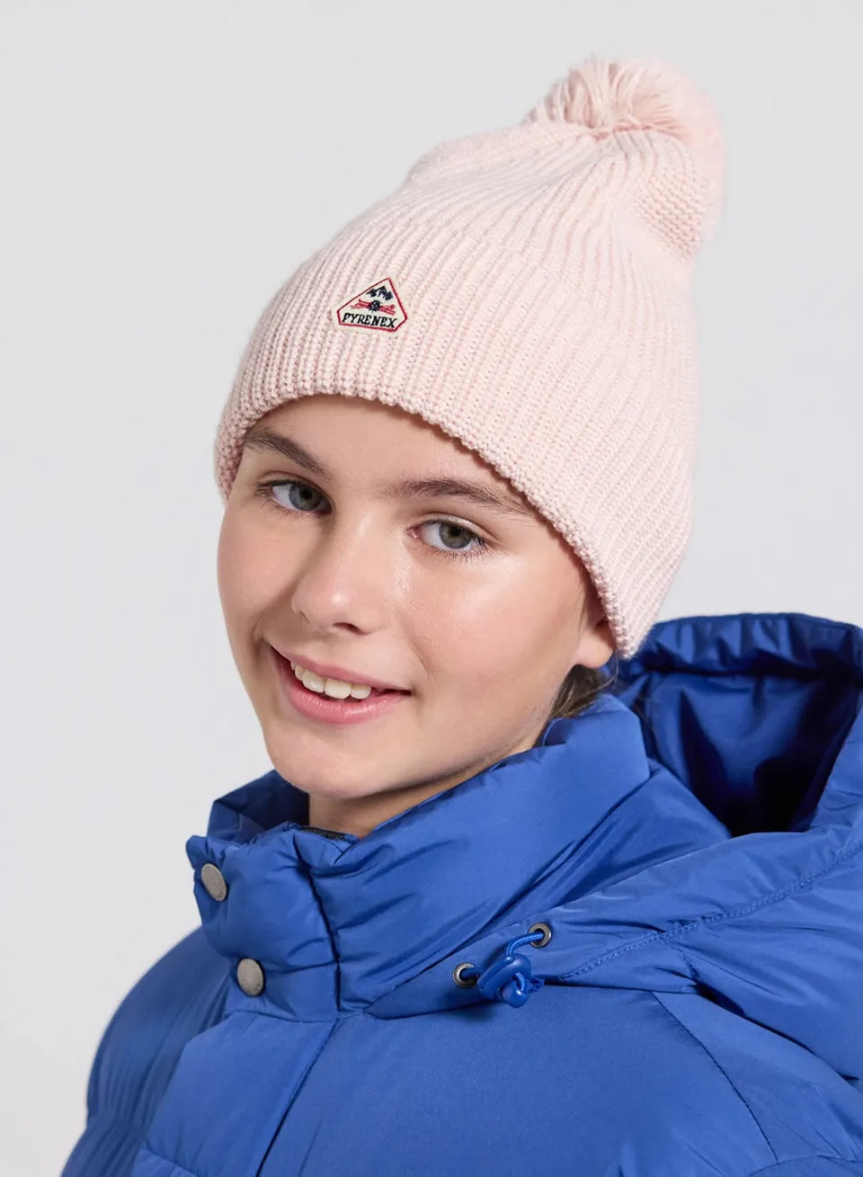 pyrenex-eki-bonnet-pompon-en-laine-enfant-rose-clair image 1
