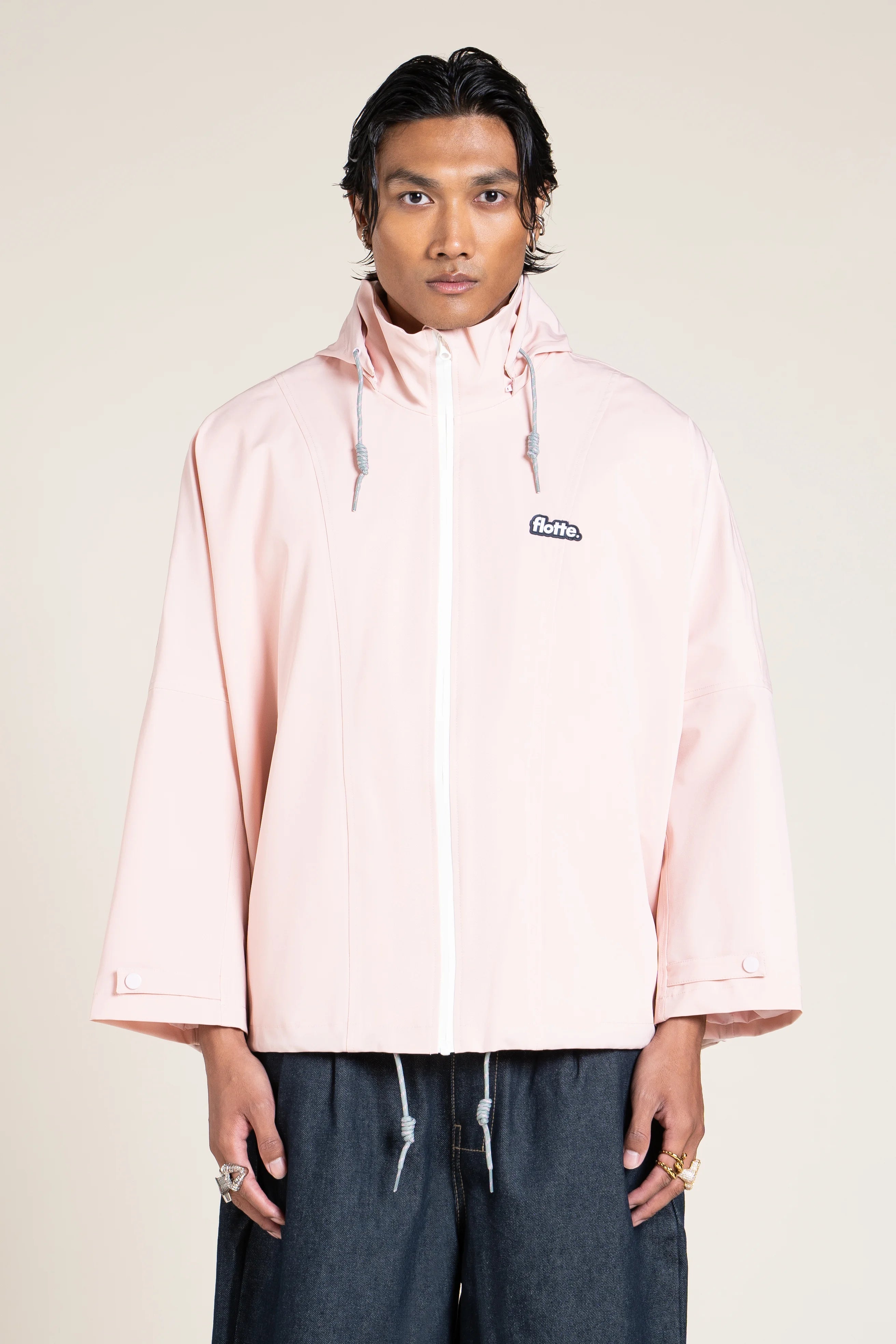 flotte-lourmel-cape-imperm-able-courte-oversize-capuche-4 image 5