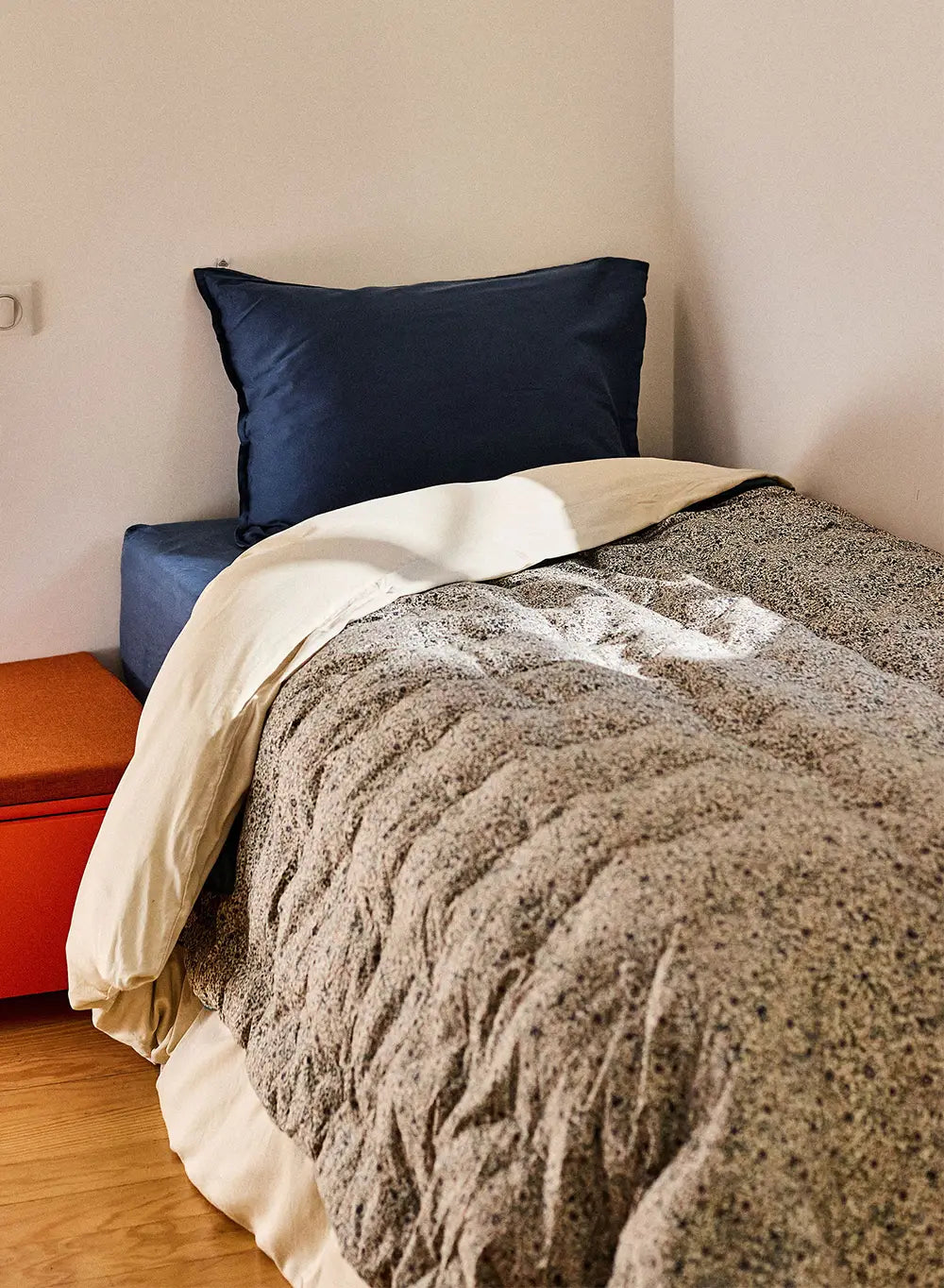 pyrenex-lisa-chemin-de-lit-r-versible-fleuri-paon image 1
