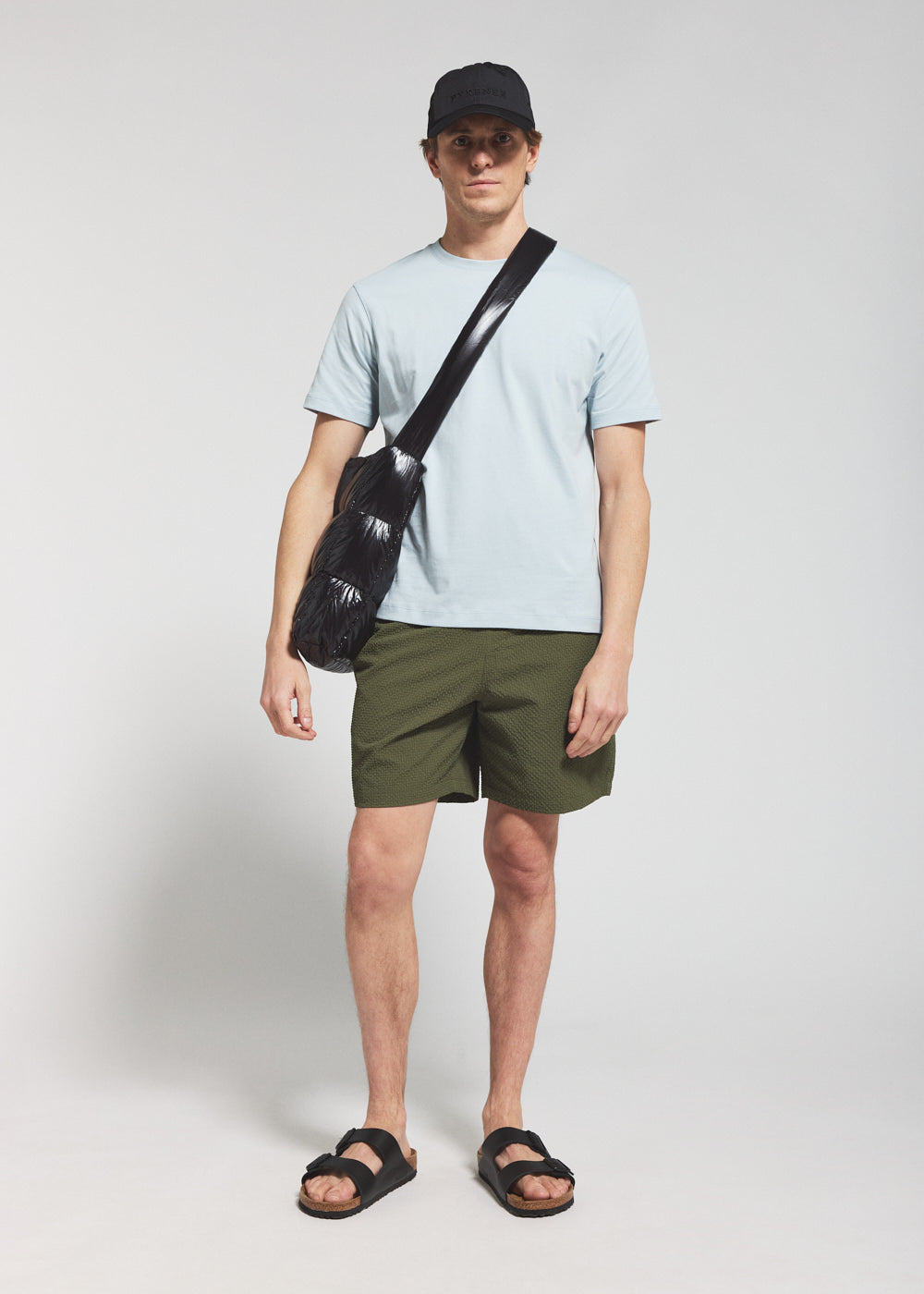 short-homme-pyrenex-horzain-kaki-en-tissu-l-ger-seersucker image 1