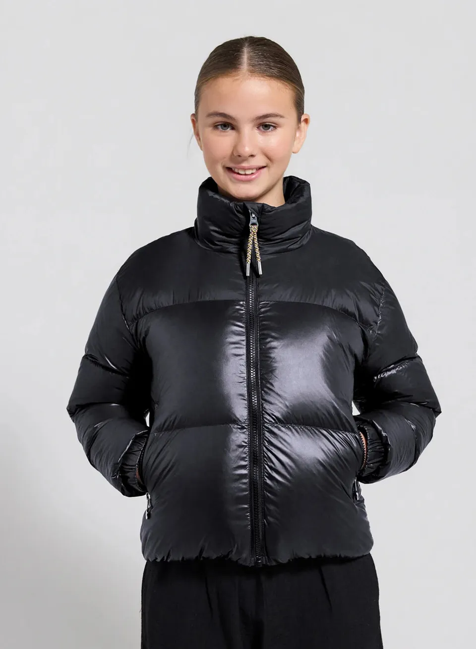 pyrenex-goldin-doudoune-brillante-fille-noire-crop image 1