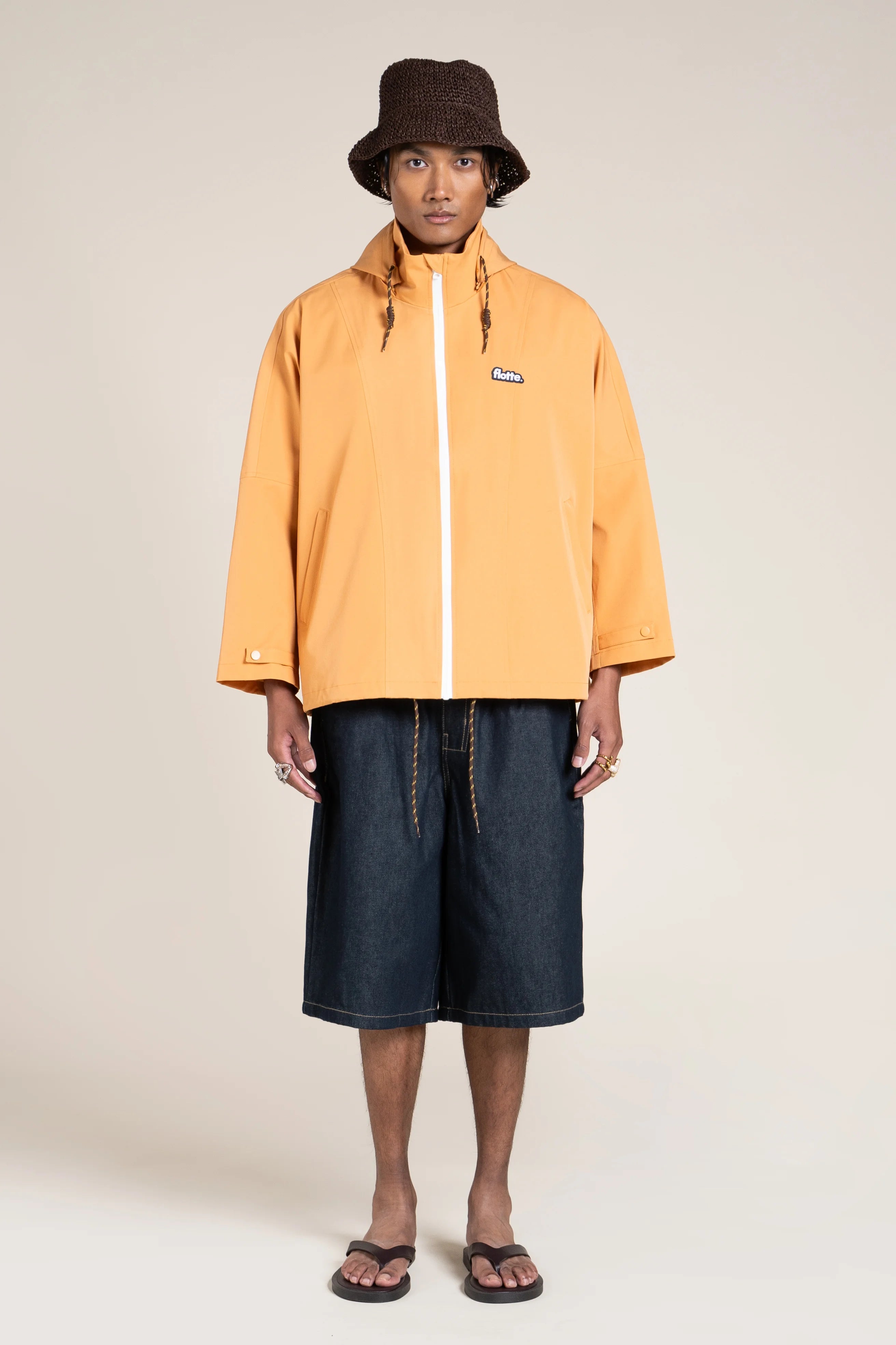 flotte-lourmel-cape-imperm-able-courte-oversize-capuche-4 image 8