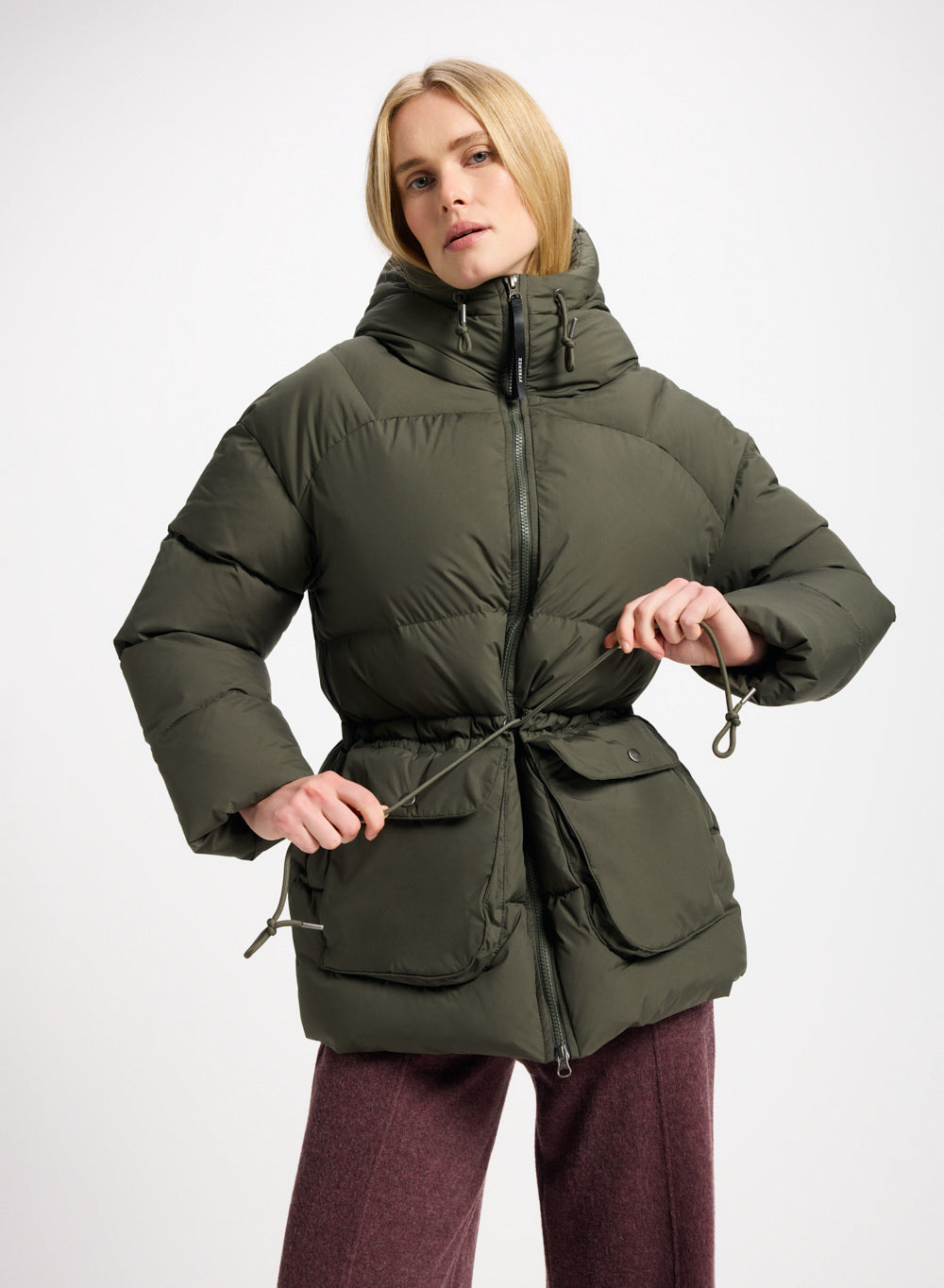 doudoune-hiver-femme-pyrenex-aule-capuche-kaki image 3