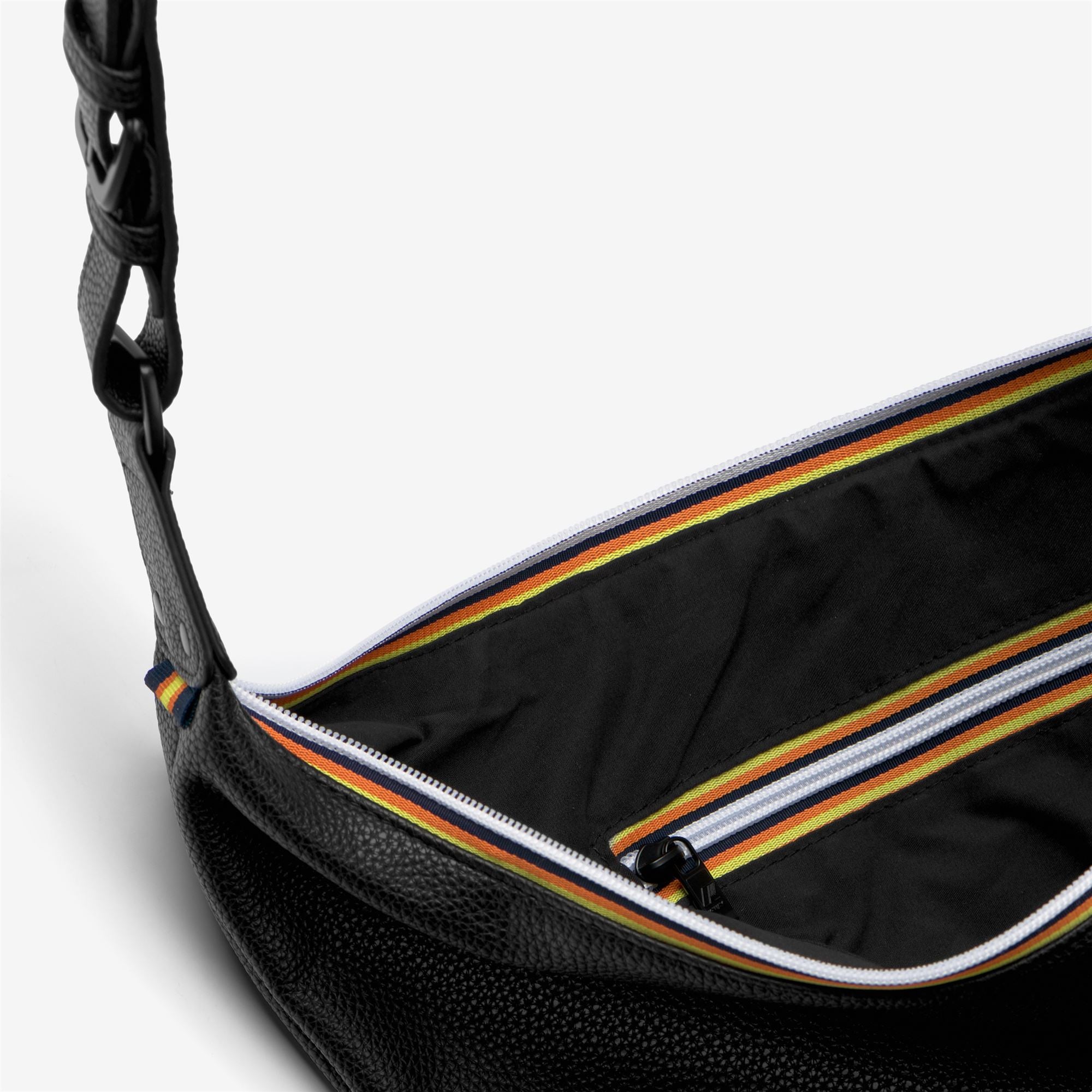 k-way-leaphee-sac-bandouli-re-femme-black-pure image 2