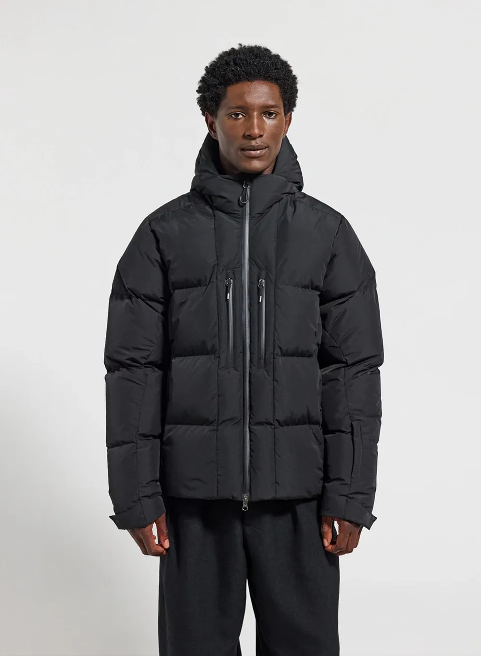 pyrenex-impulse-doudoune-capuche-homme-noire image 1