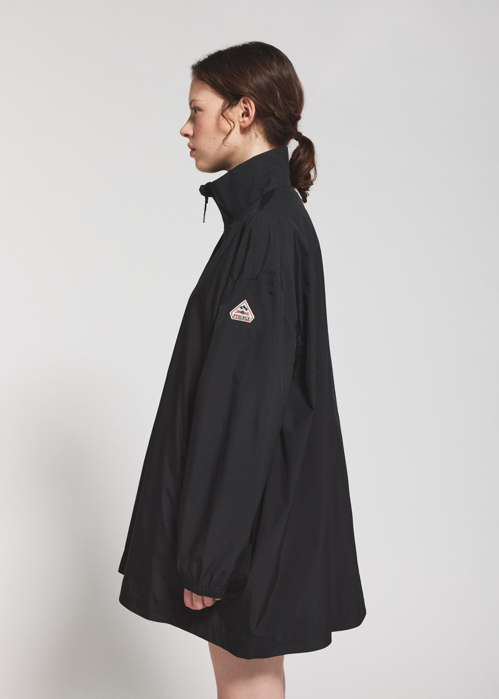 pyrenex-magnesia-veste-imperm-able-femme-longue-noire image 3