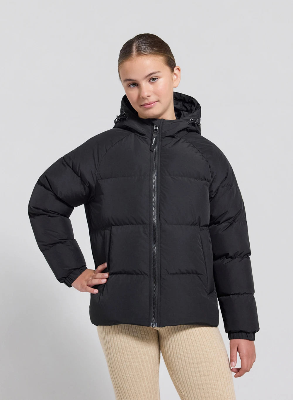pyrenex-sten-smooth-doudoune-enfant-capuche-noire-mat image 2
