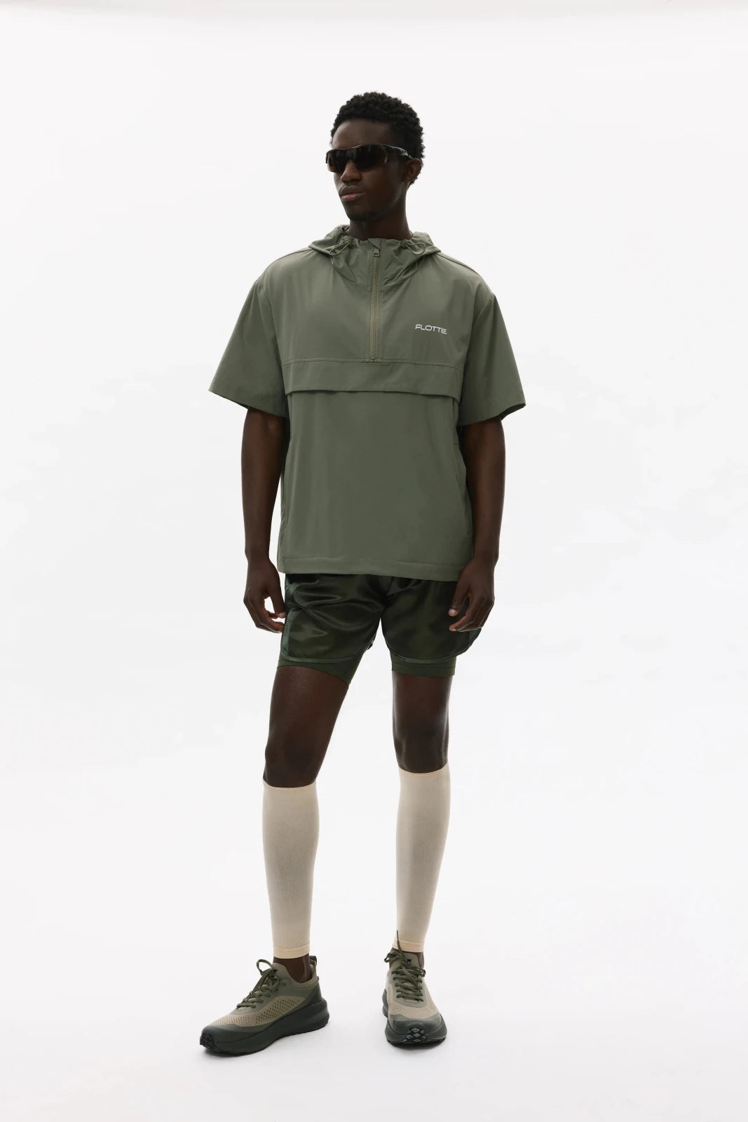 flotte-orl-ans-hoodie-anti-uv-homme-bleu-ciel-manches-courtes image 5