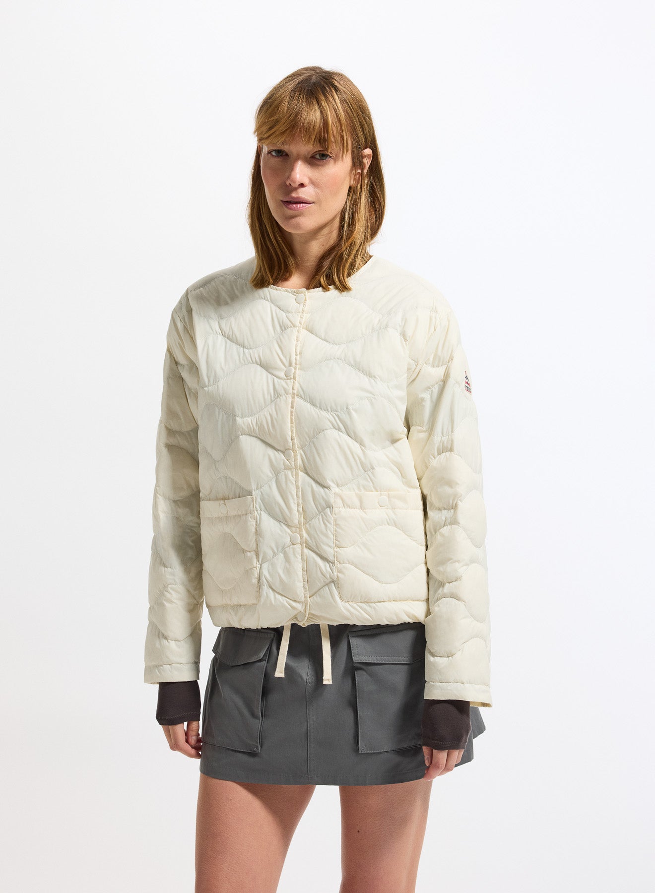 doudoune-ultra-l-g-re-femme-pyrenex-orite-blanche image 1