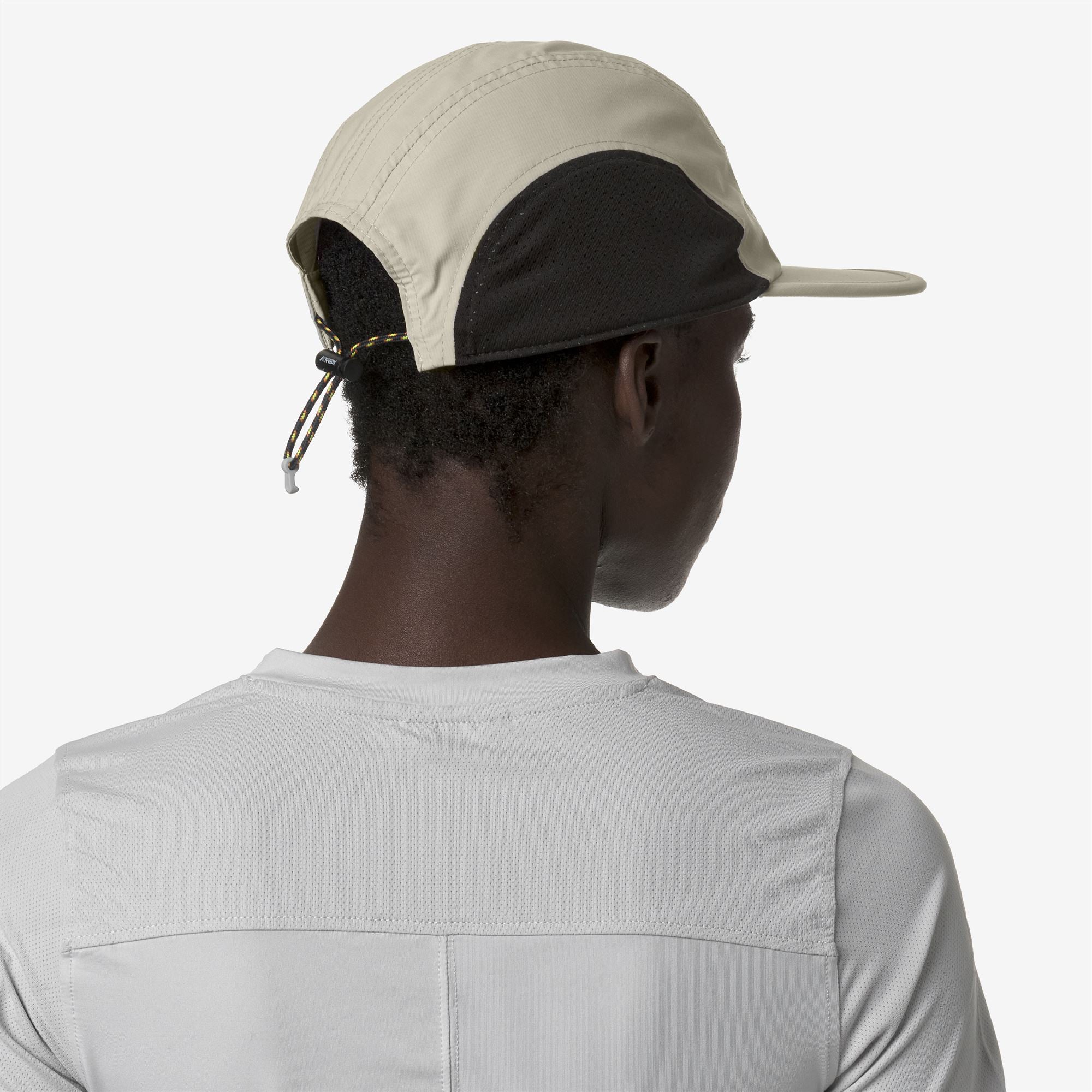 k-way-vanoise-casquette-unisexe-beige-taupe-black-pure image 2