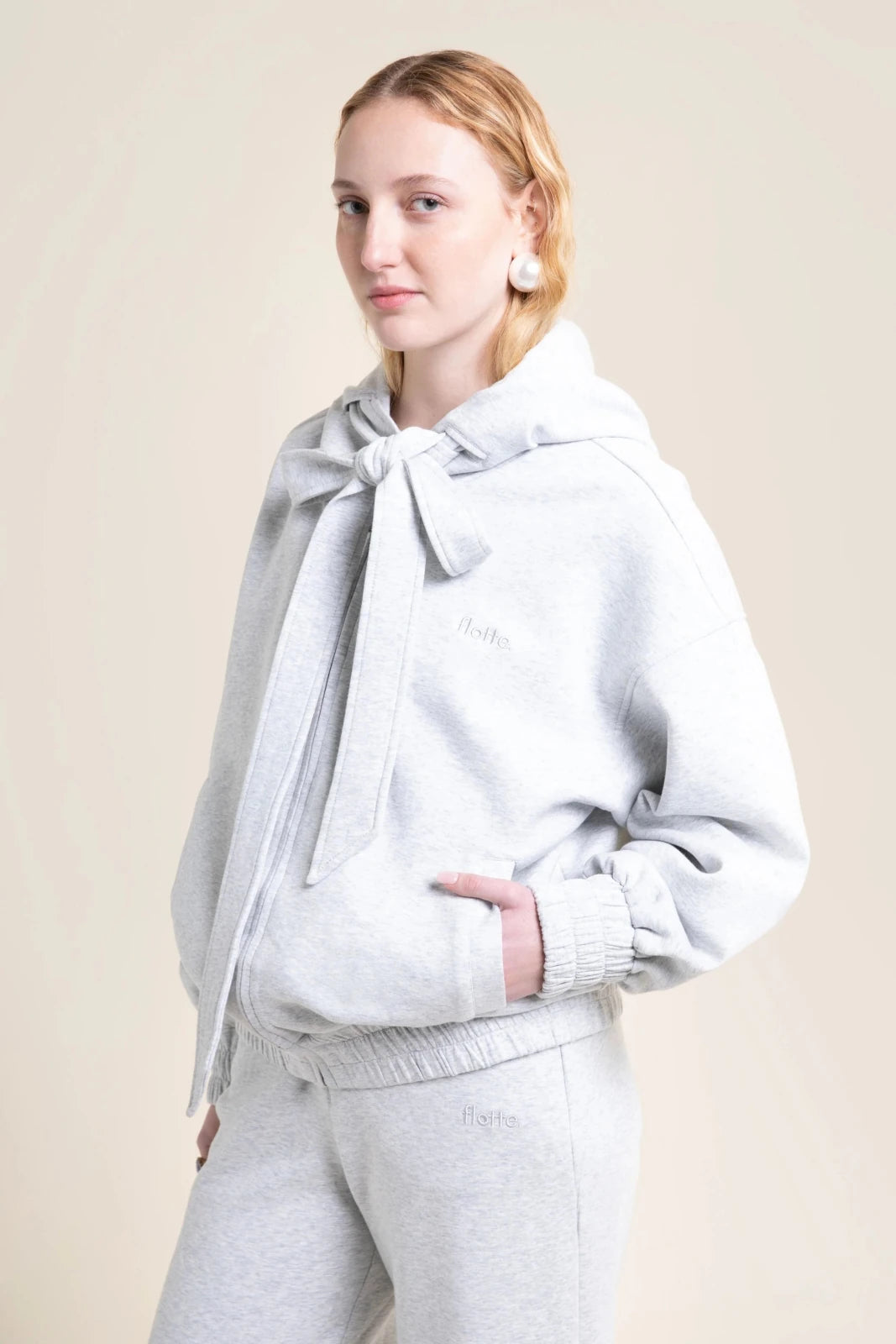 flotte-r-aumur-sweat-capuche-lani-re-bleu-roi image 6