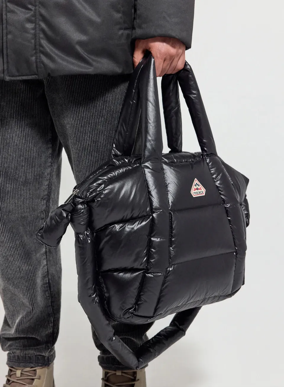 pyrenex-hollow-sac-cabas-matelass-duvet-noir image 1