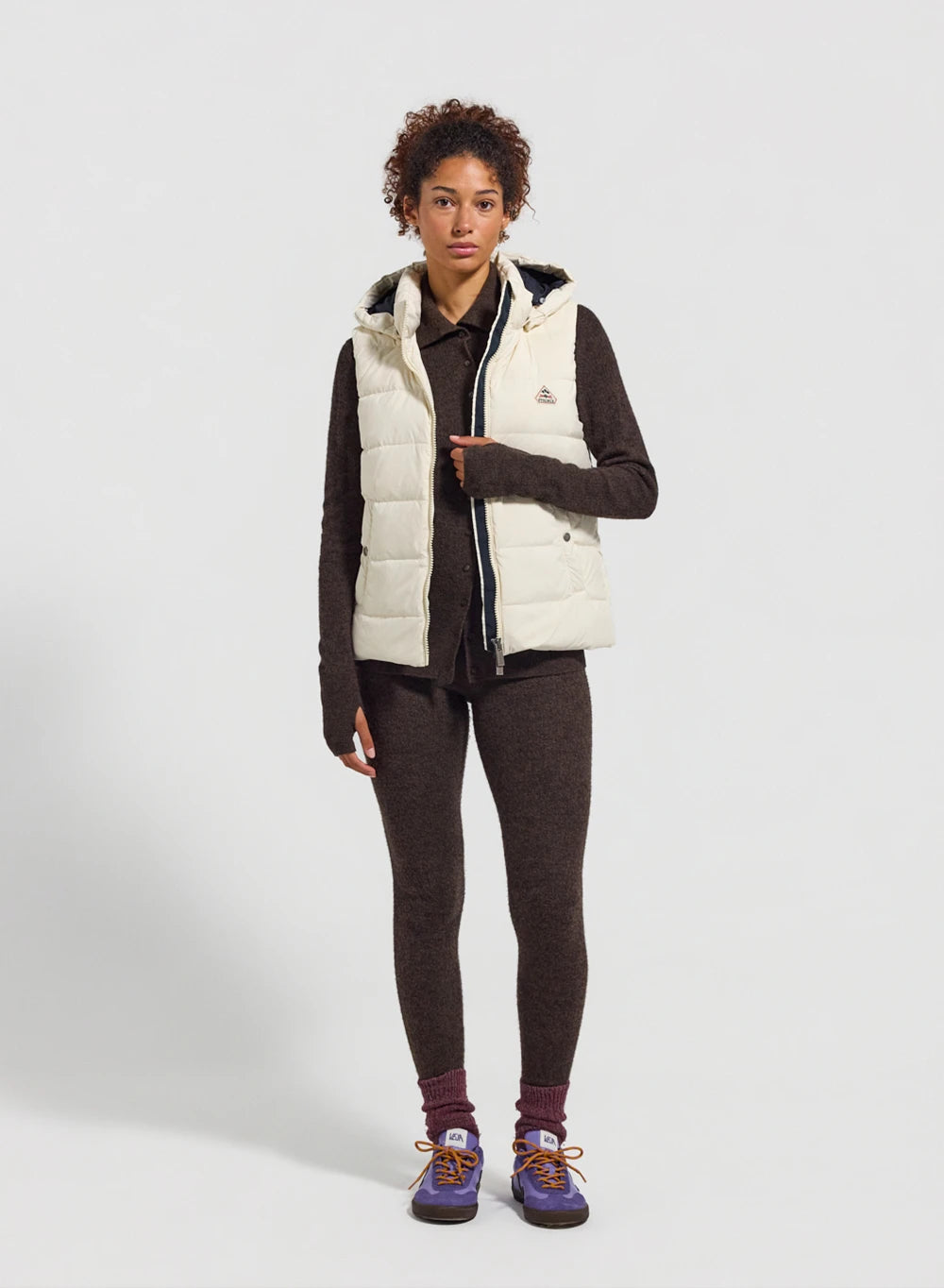 pyrenex-spoutnic-doudoune-sans-manches-femme-blanche-capuche-amovible image 2