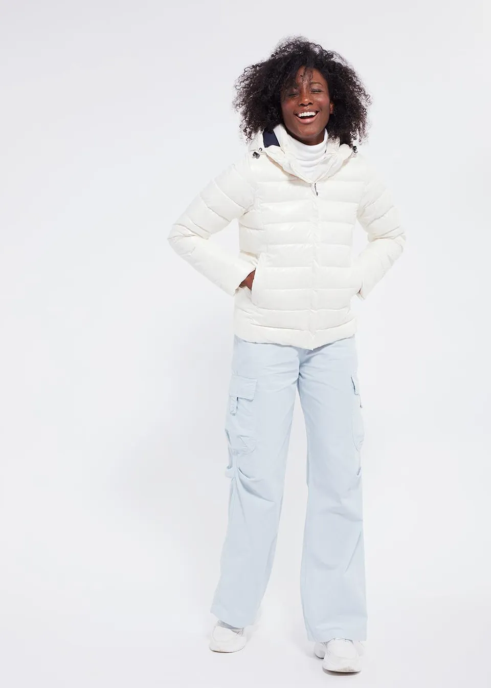 pyrenex-spoutnic-milk-doudoune-brillante-femme-capuche image 1