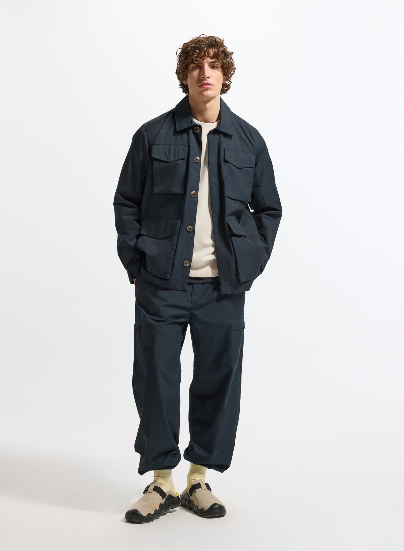 veste-l-g-re-homme-pyrenex-field-bleu-marine image 2