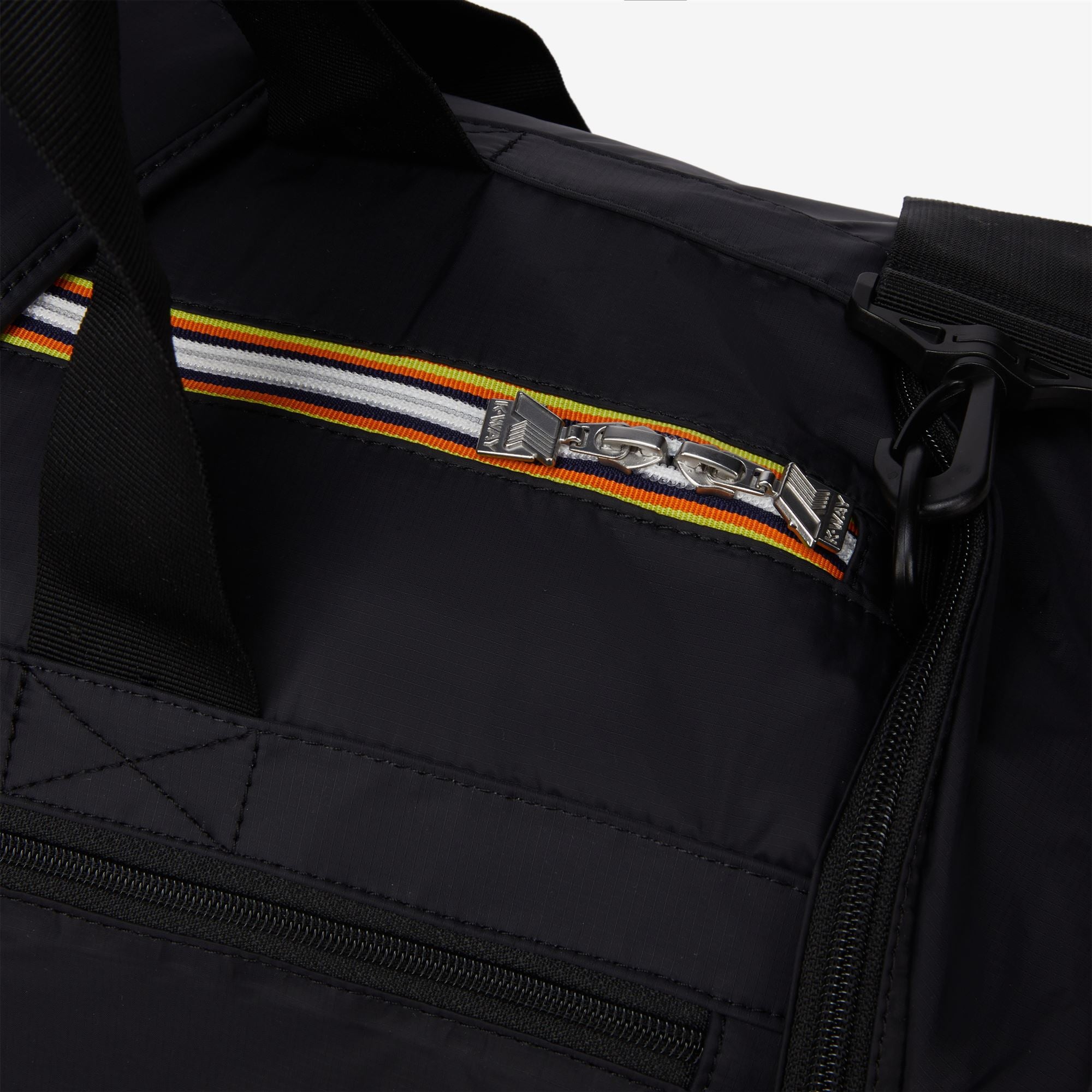 k-way-mareville-m-sac-polochon-unisexe-black-pure image 4