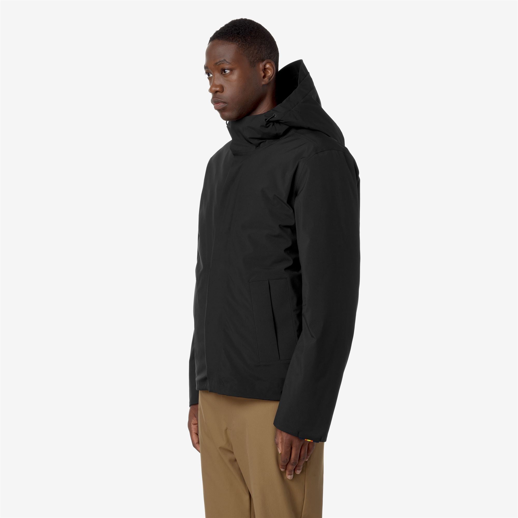 k-way-jacken-bonded-padded-veste-court-homme-black-pure image 2