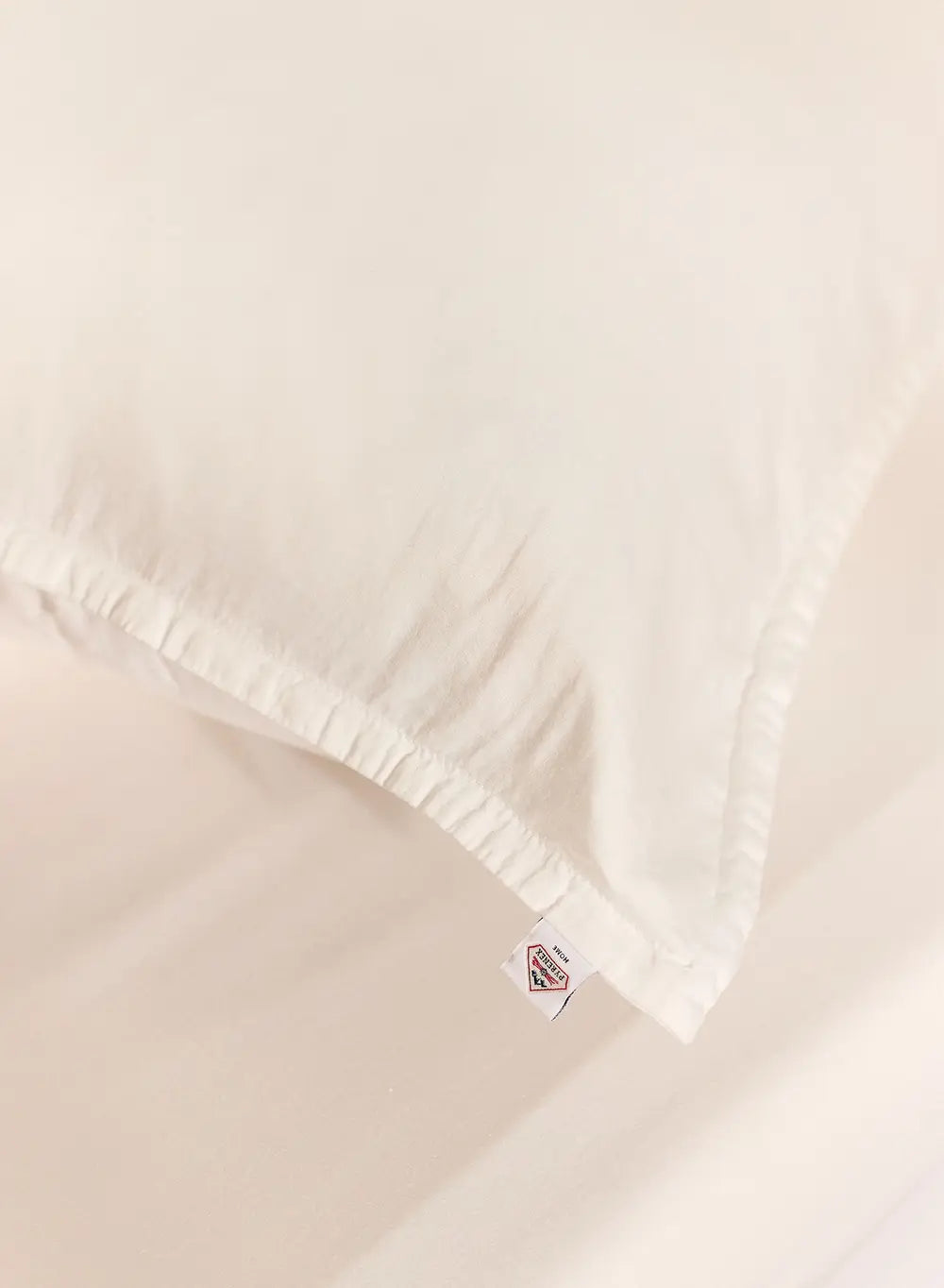 pyrenex-lily-lot-2-taies-d-oreiller-blanches-coton-bio-tencel image 3