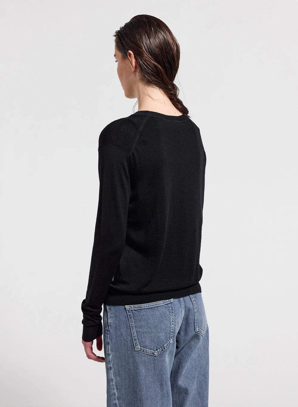 pull-fin-col-rond-femme-pyrenex-mysig-noir-en-laine-m-rinos image 2
