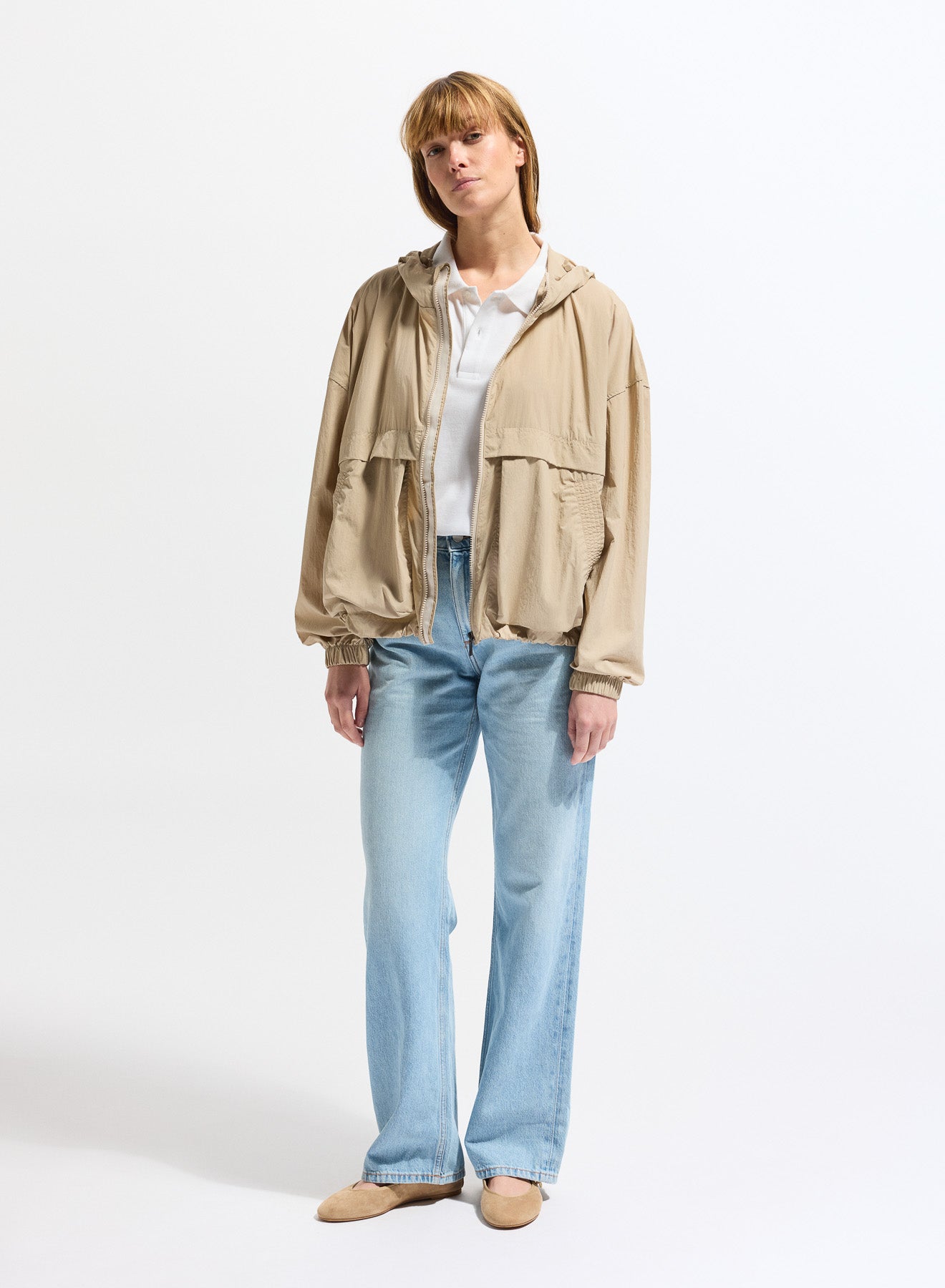 pyrenex-yoko-coupe-vent-court-femme-taupe-en-tissu-recycl image 2